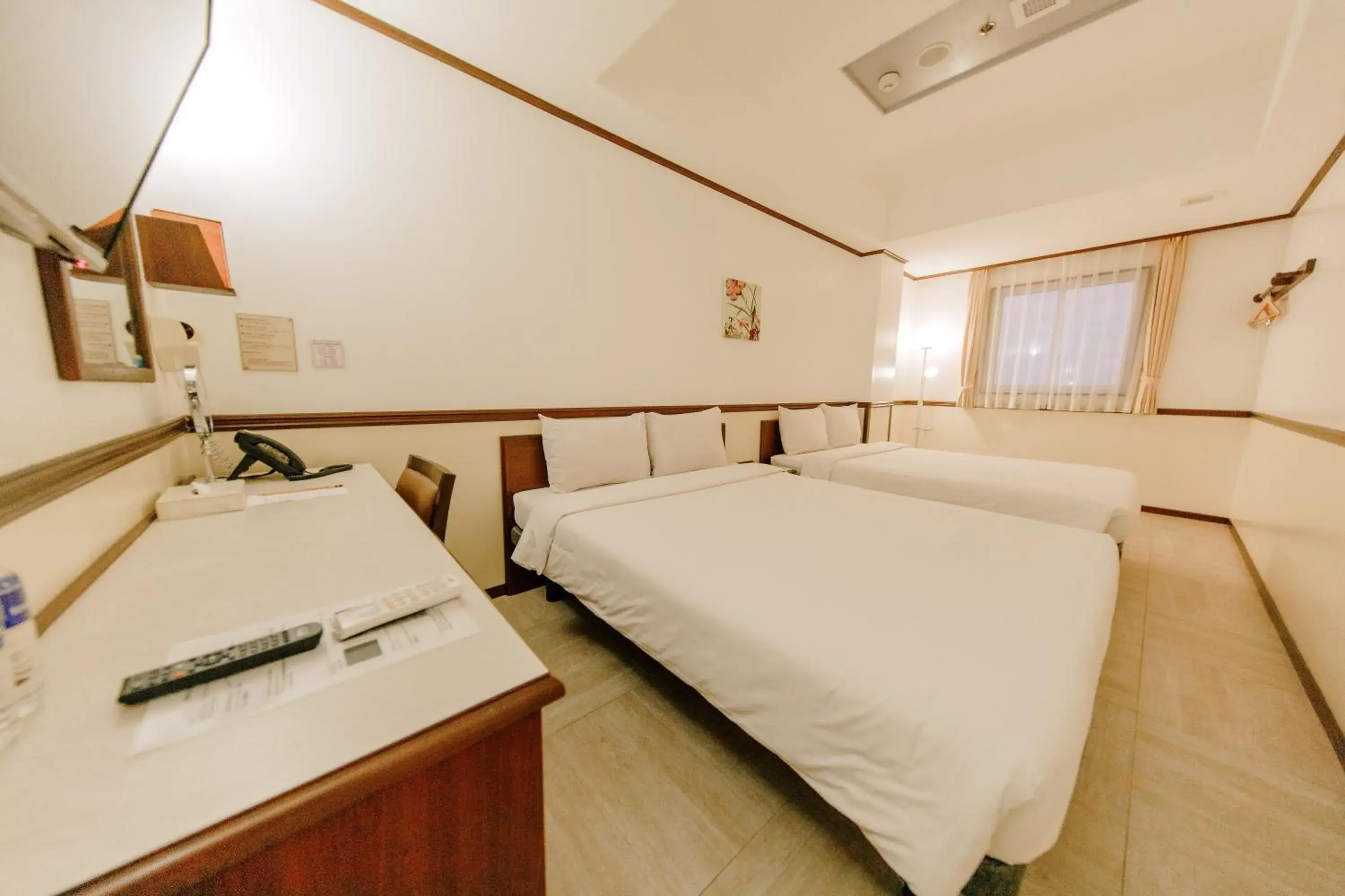 Bedroom, Bed in Toyoko Inn Cebu Bedroom, Bed in Toyoko Inn Cebu