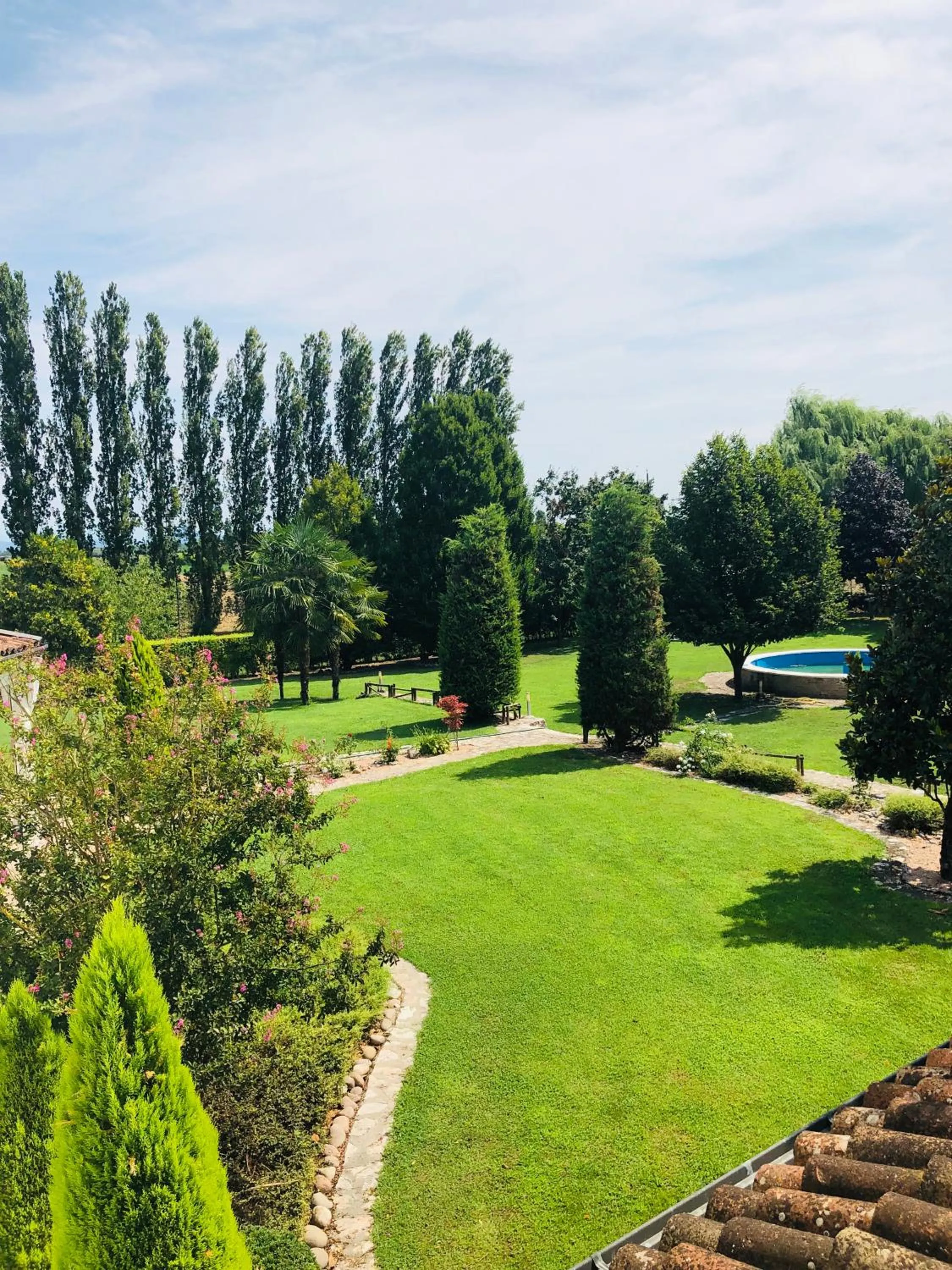 Garden in Villamoreno