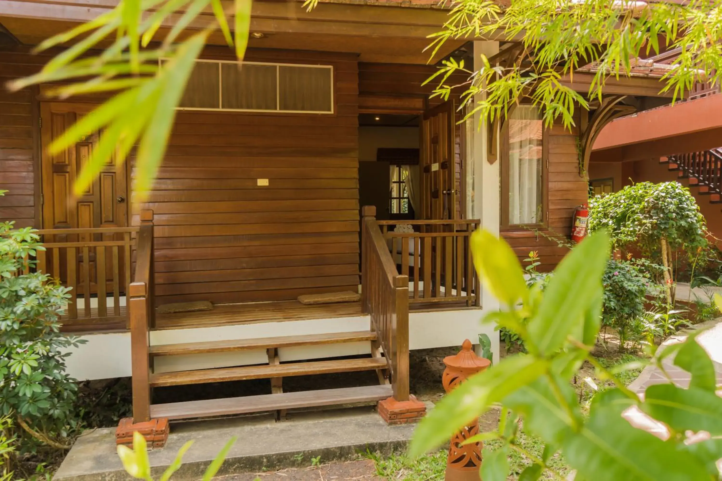 Garden view in Coral Hotel Bangsaphan Garden view in Coral Hotel Bangsaphan