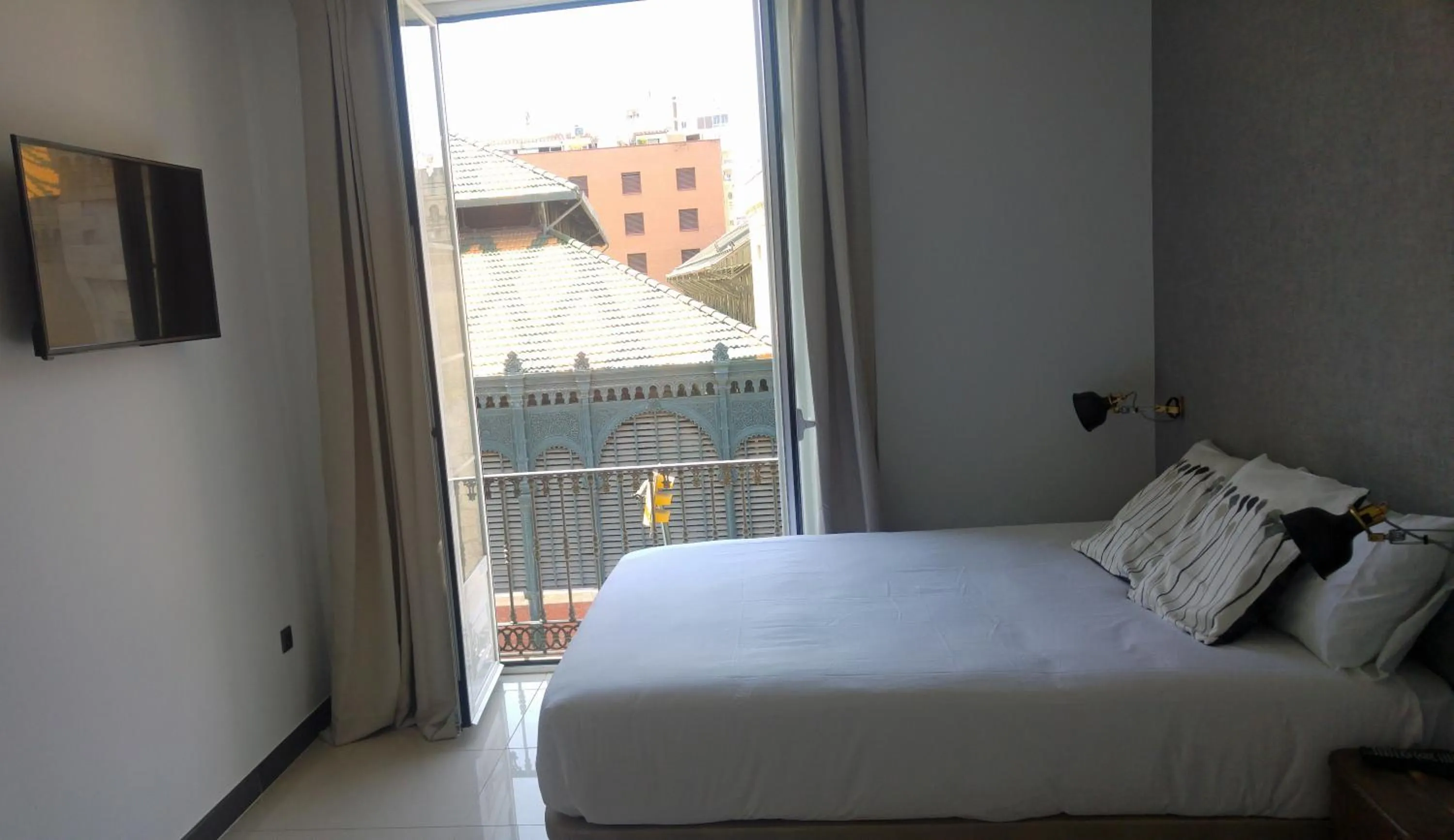 Bed in The Lights City Rooms