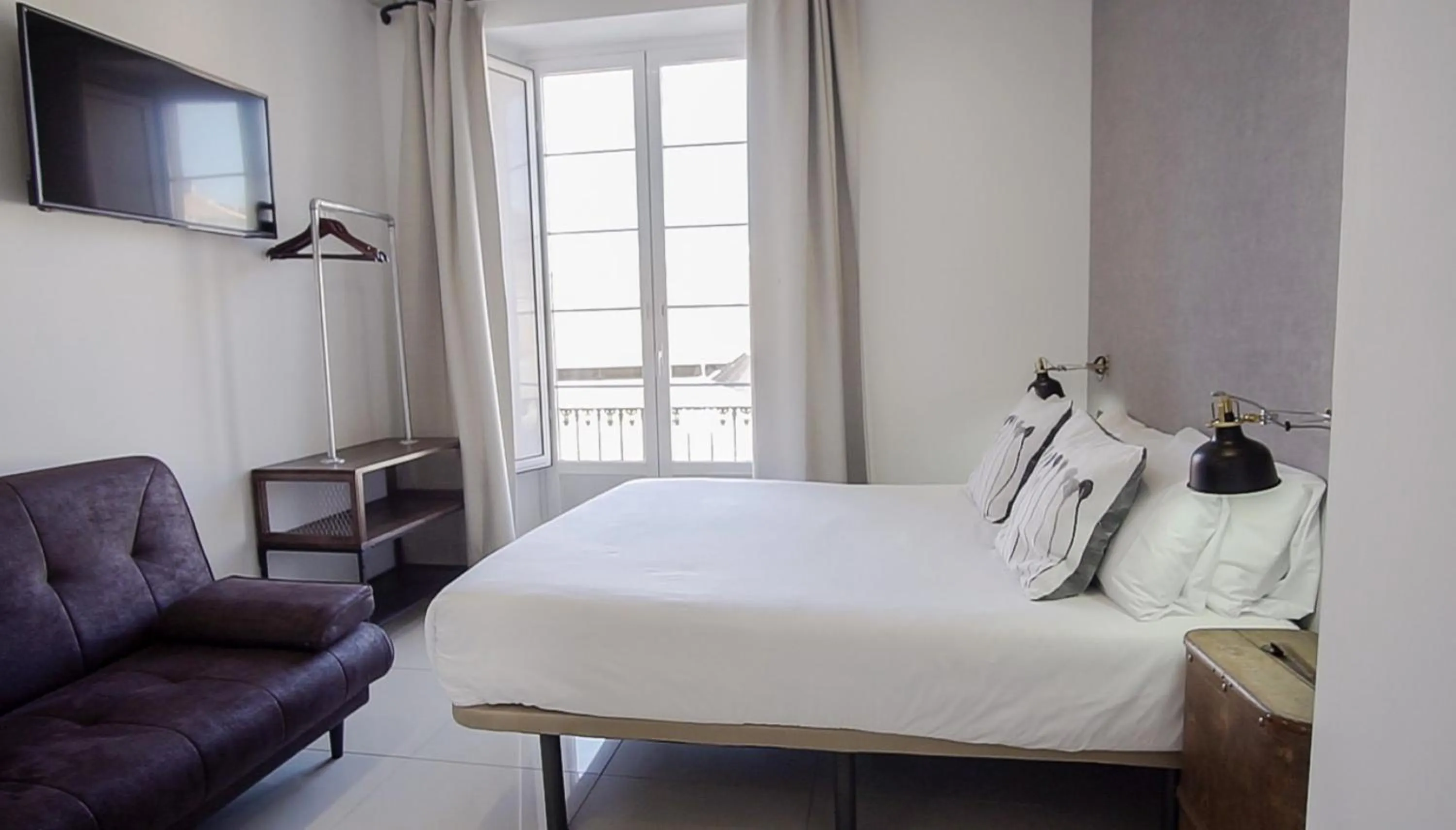 Bed in The Lights City Rooms