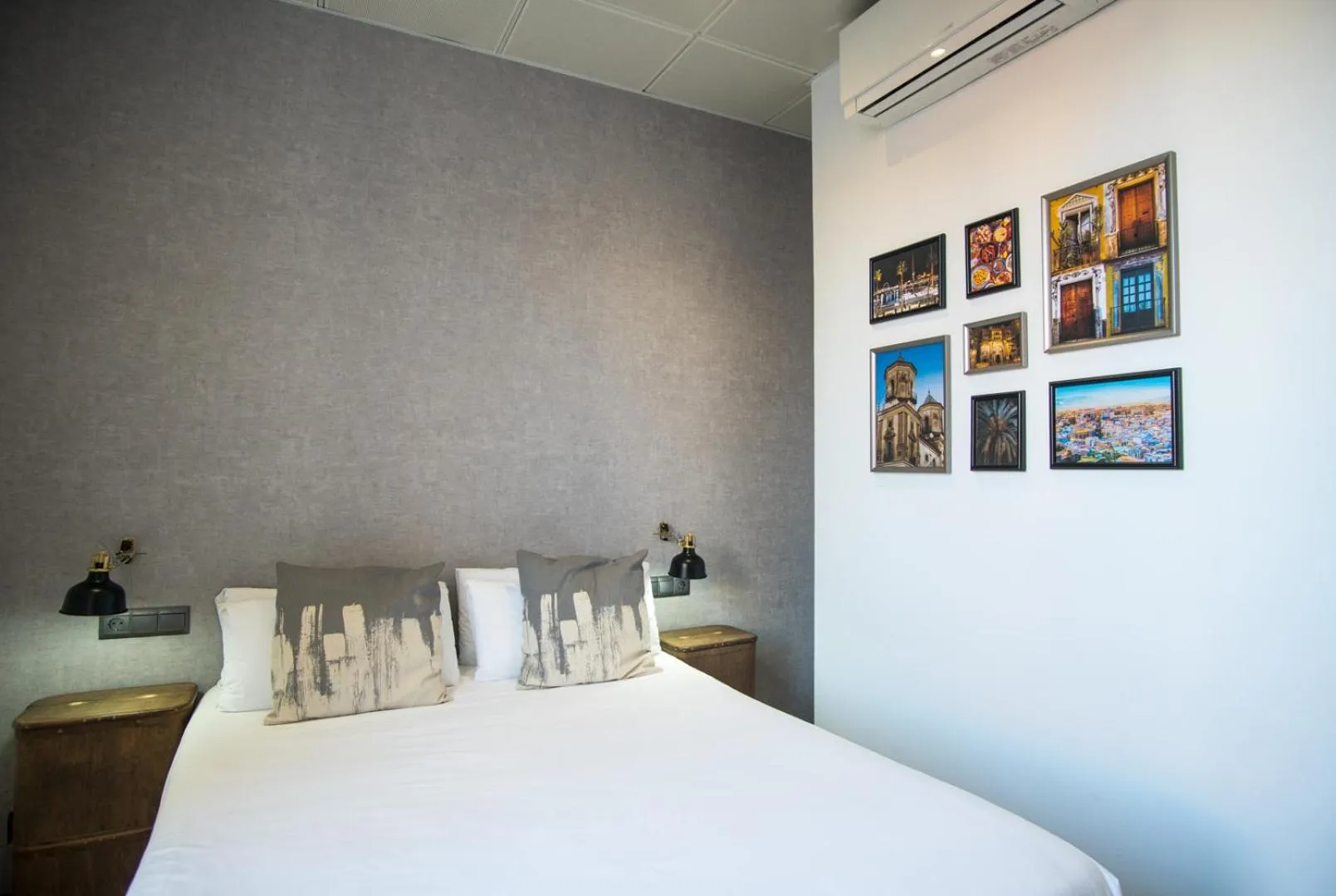 Bed in The Lights City Rooms