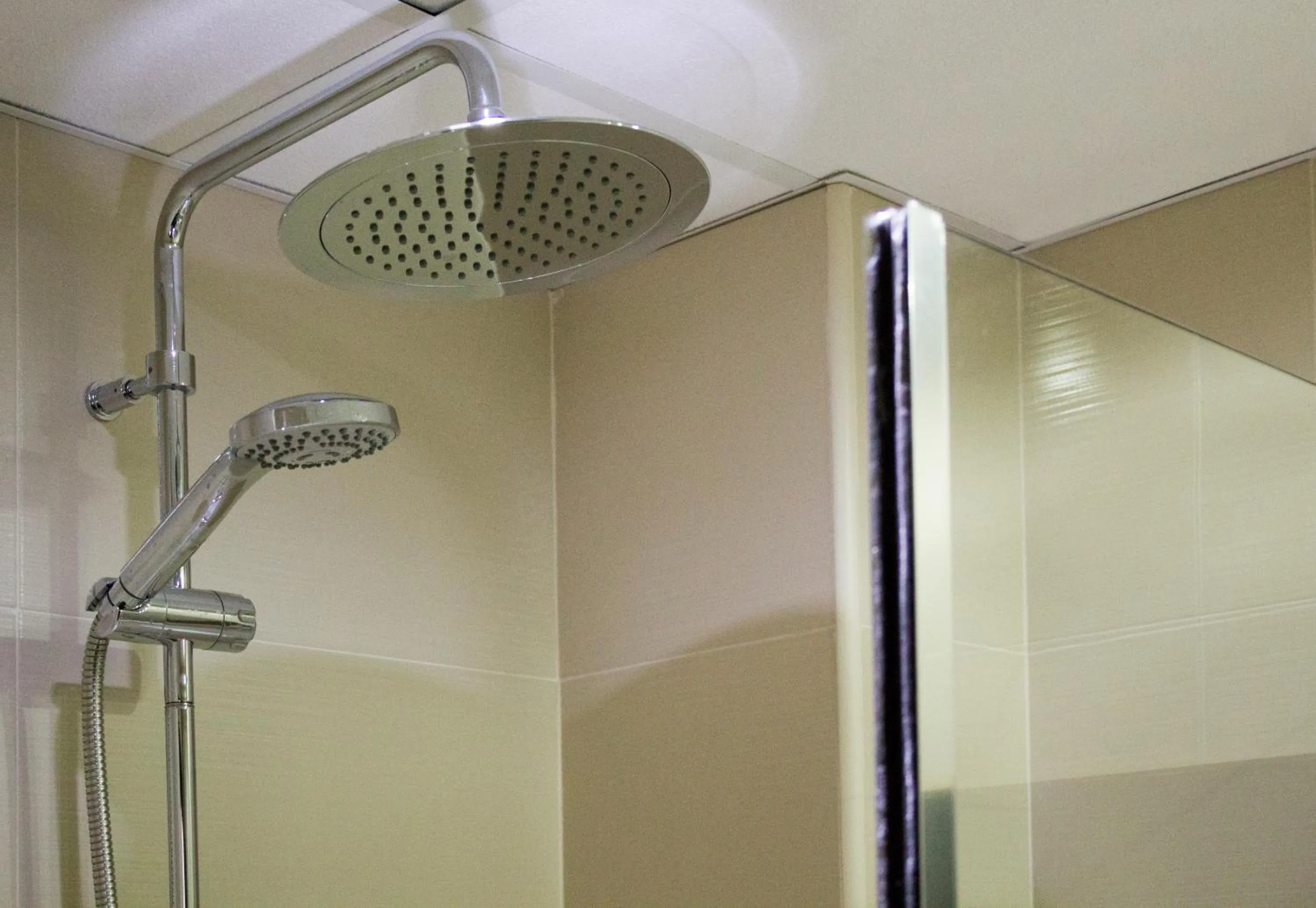 Shower in The Lights City Rooms