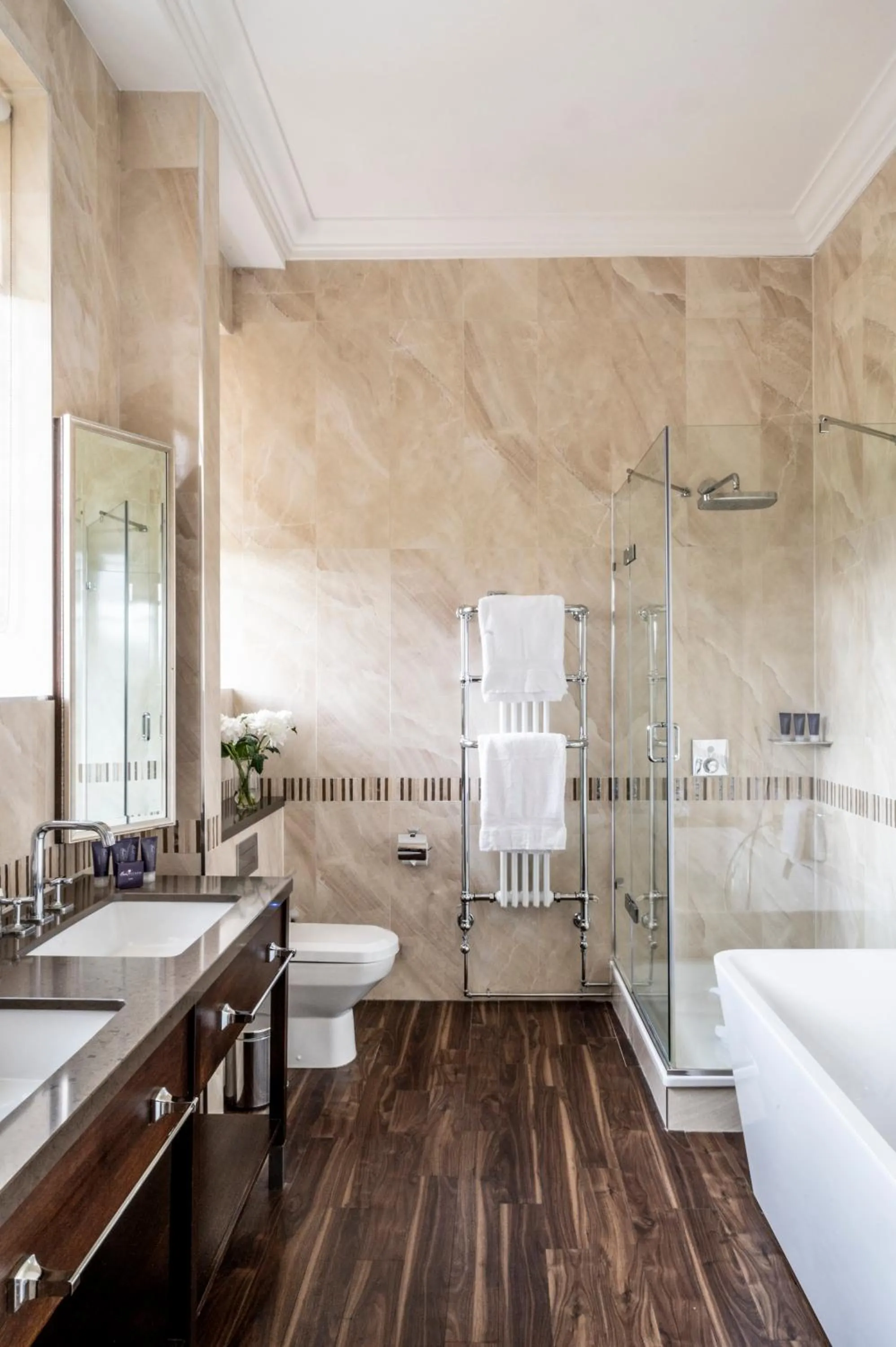 Shower in Crathorne Hall