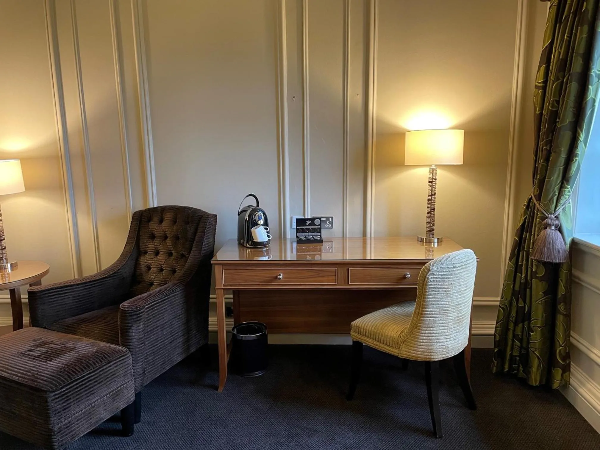 Seating area in Crathorne Hall