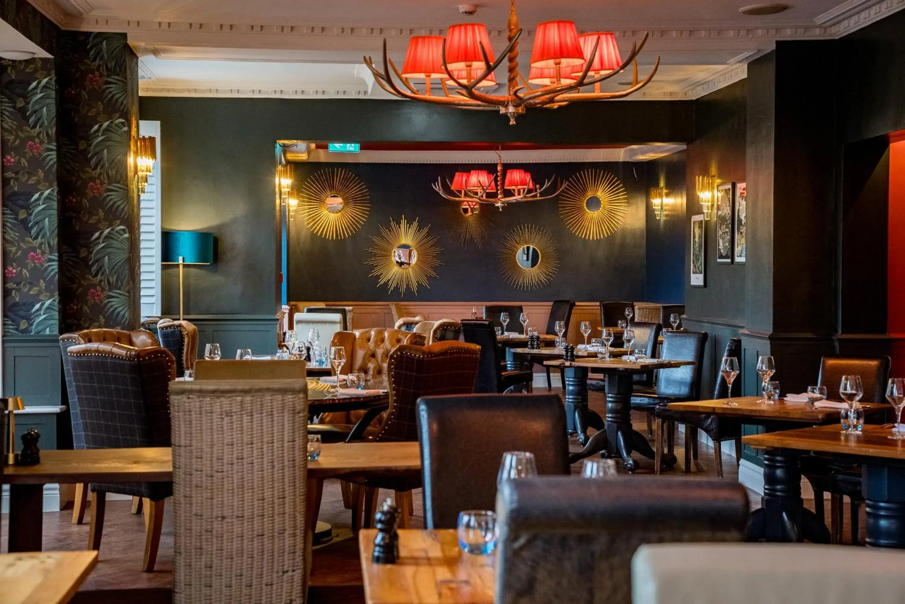 Restaurant/places to eat in Balmer Lawn Restaurant/places to eat in Balmer Lawn