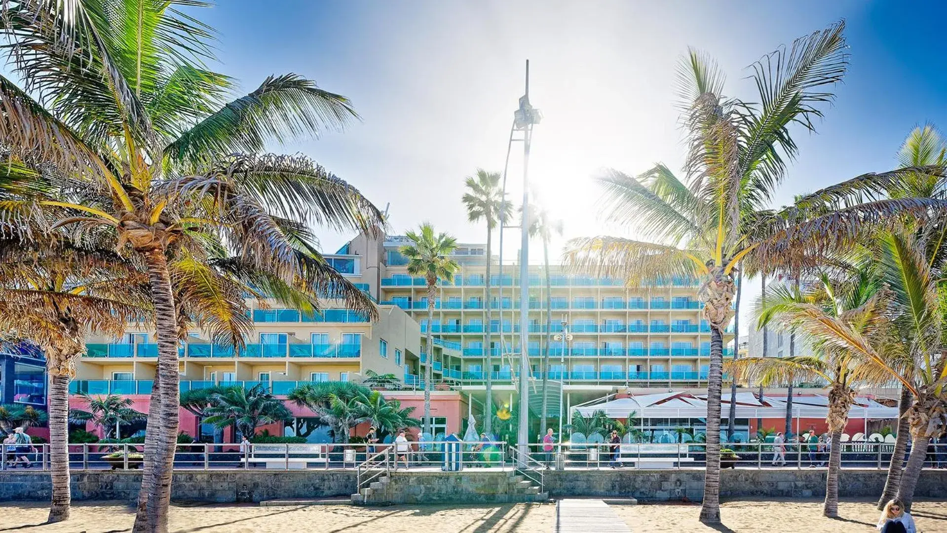 Property building in Bull Reina Isabel & SPA Property building in Bull Reina Isabel & SPA