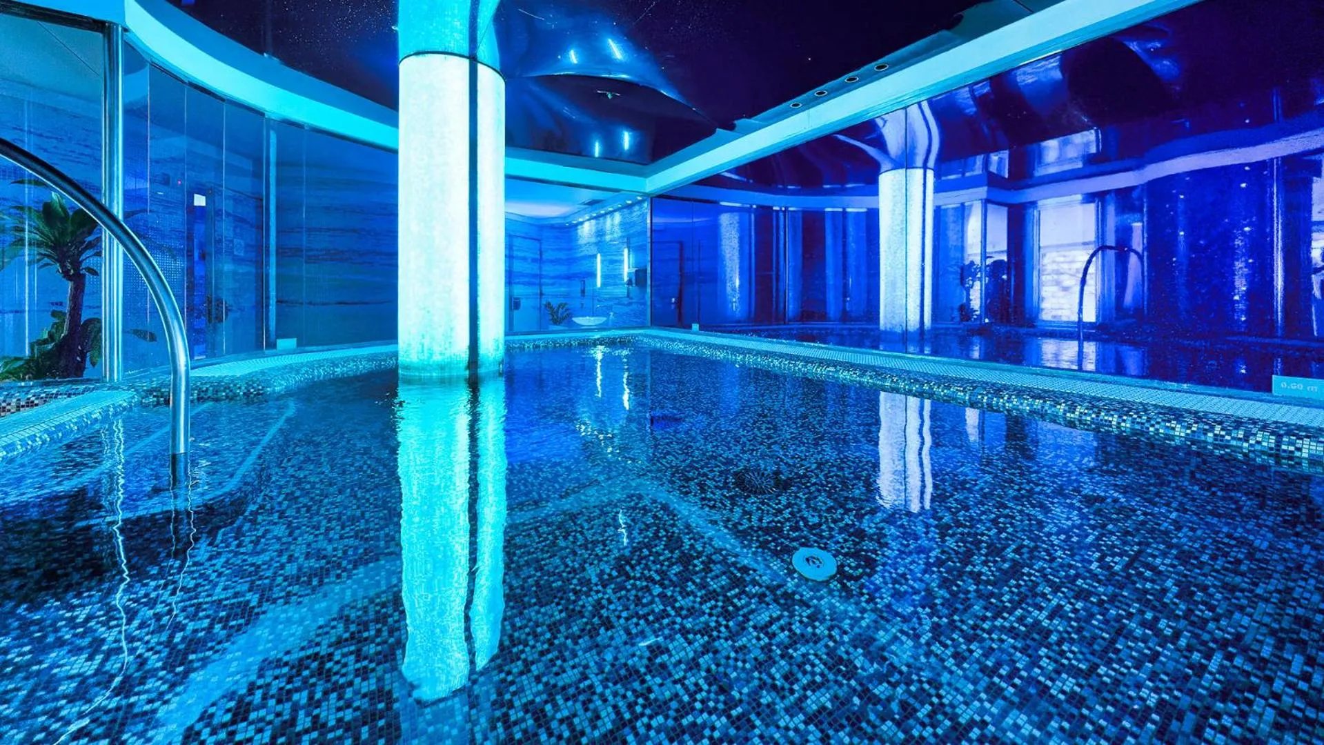 Spa and wellness centre/facilities in Bull Reina Isabel & SPA