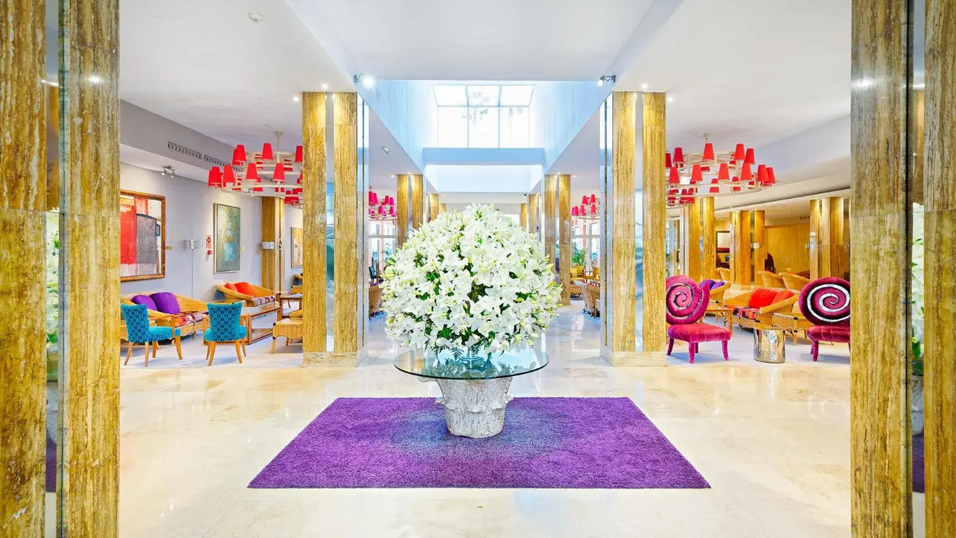 Lobby or reception in Bull Reina Isabel & SPA Lobby or reception in Bull Reina Isabel & SPA