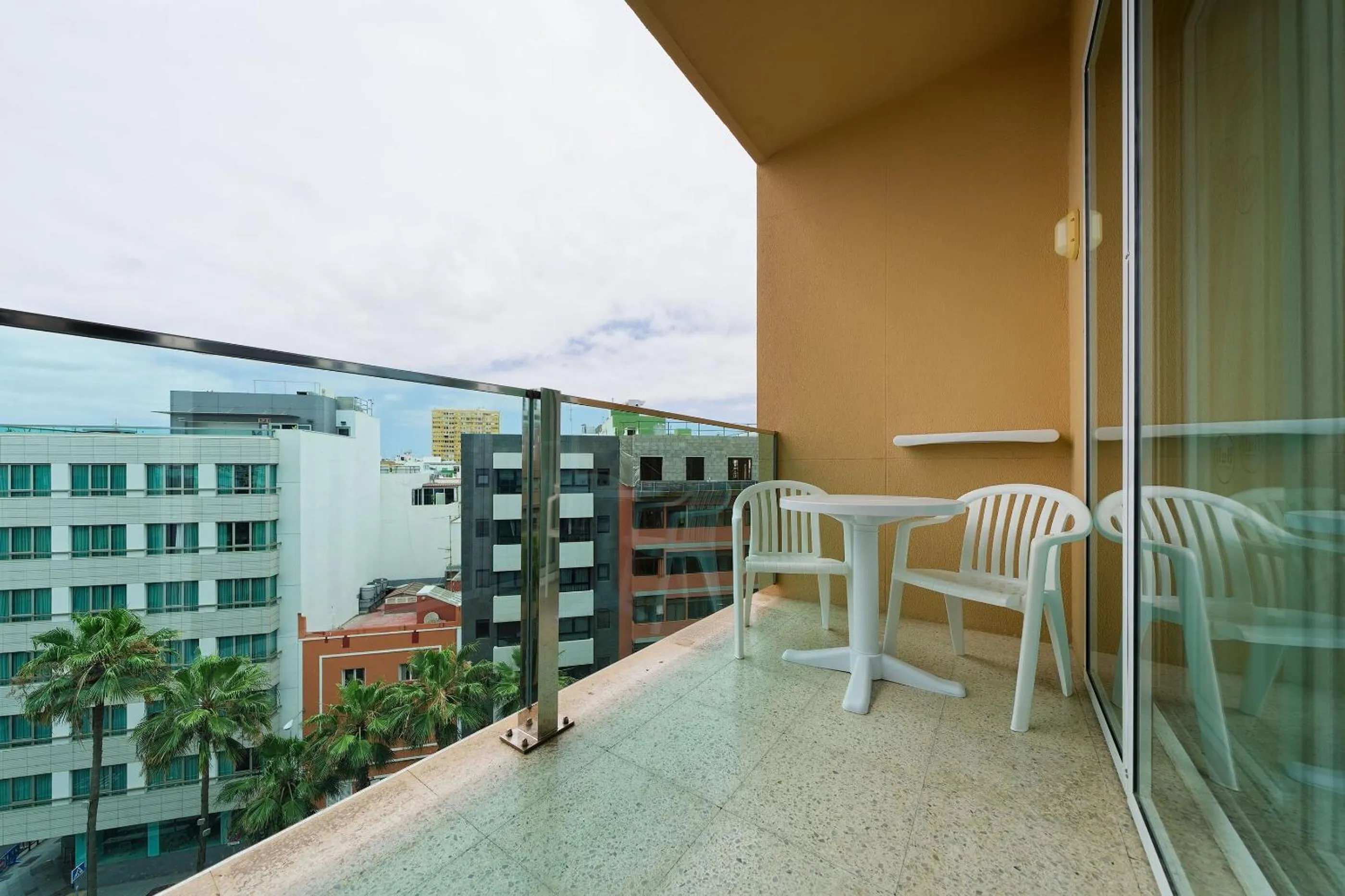 Balcony/Terrace in Bull Reina Isabel & SPA
