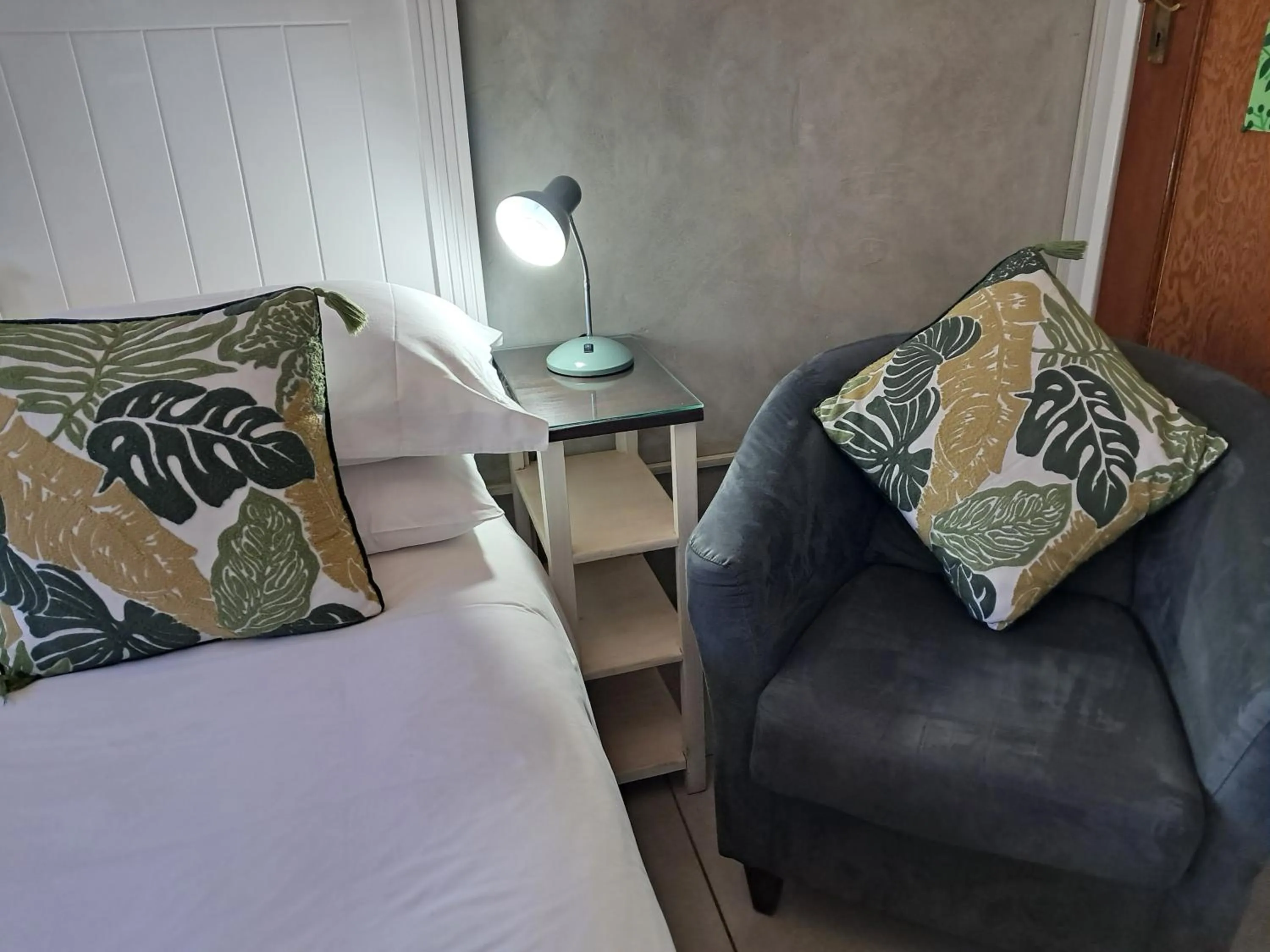  Double Room in Jakkalsdraai Guest House