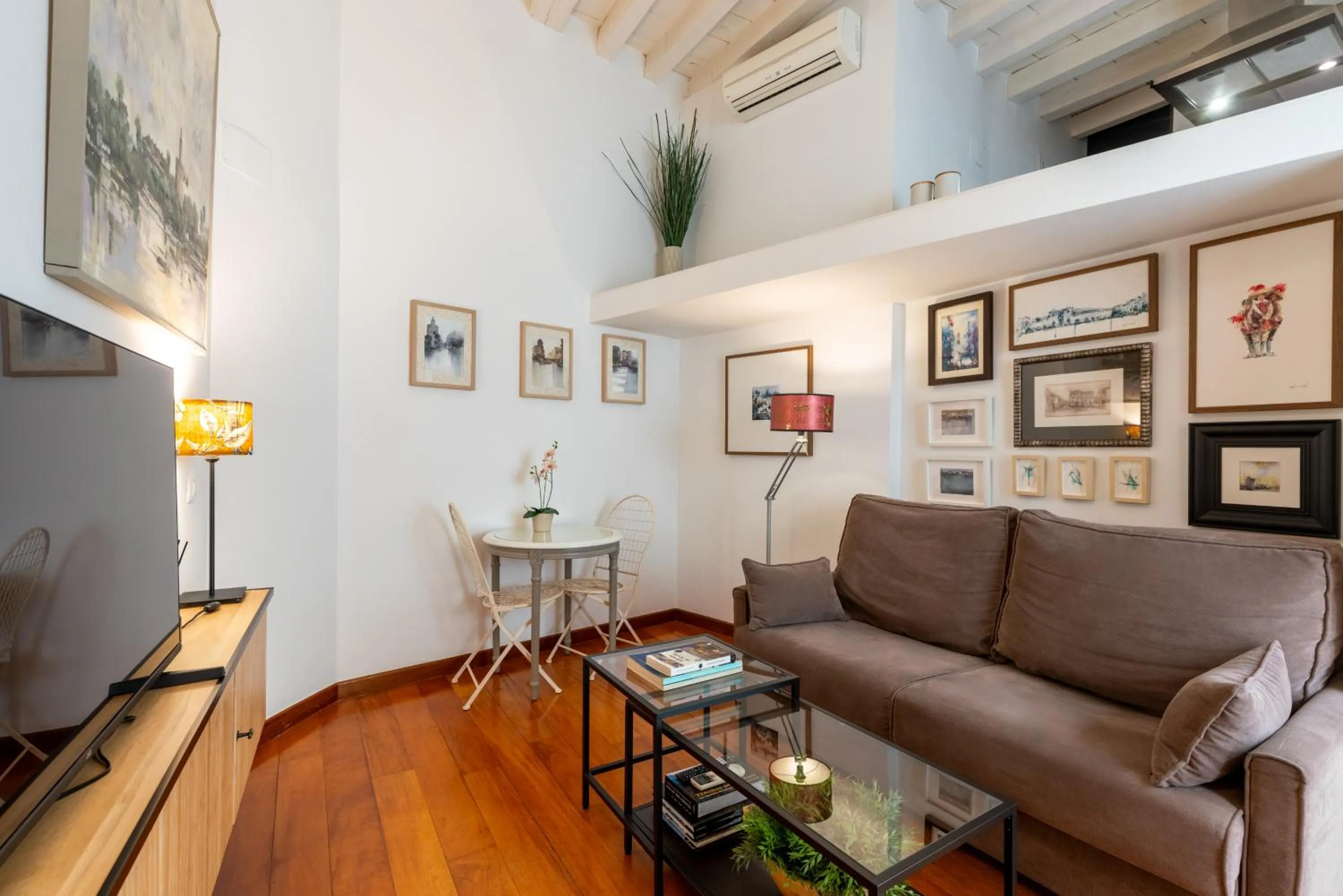 Apartamentos RG Goyeneta