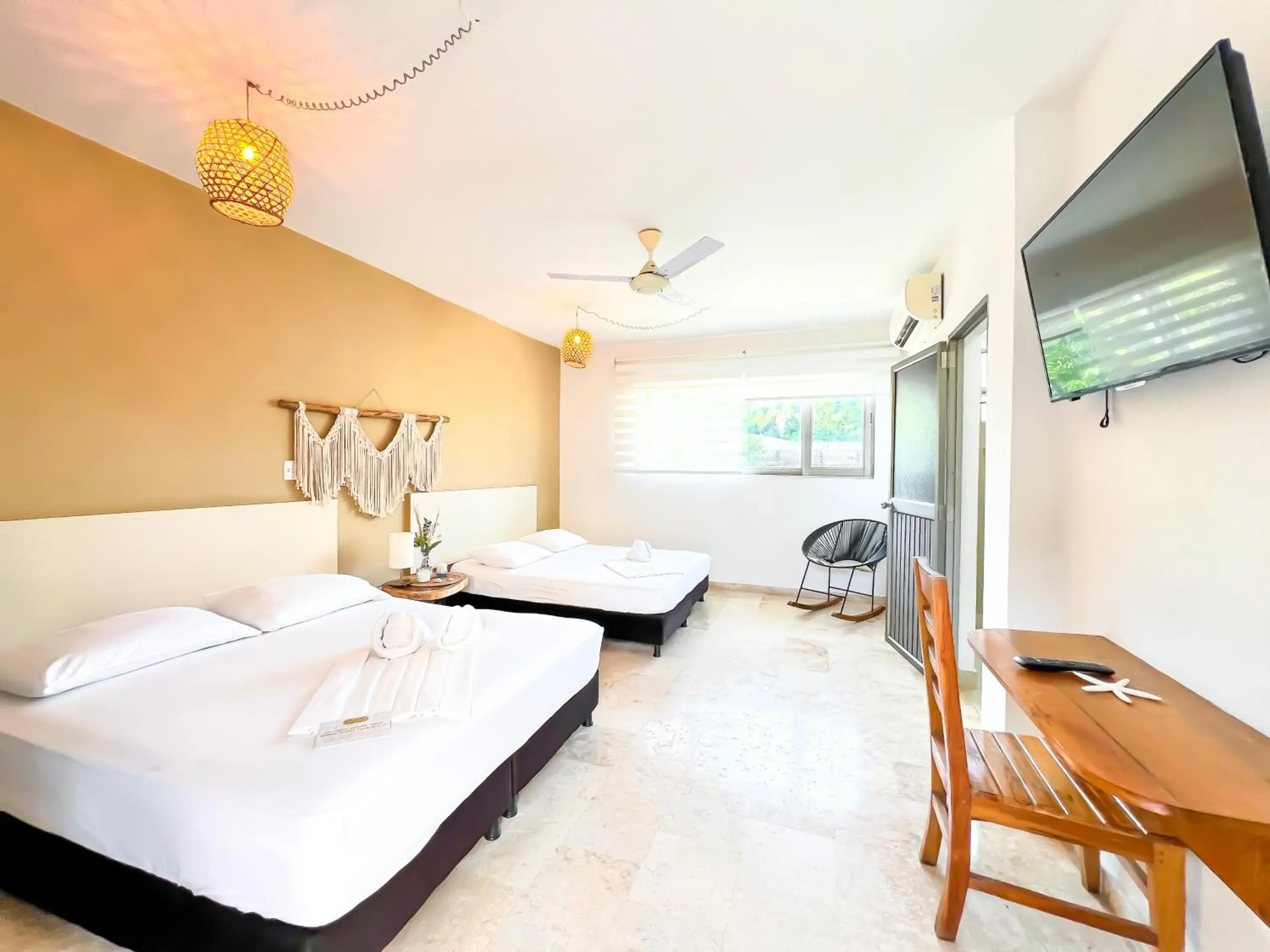 Family Room - single occupancy in Awa De Mar Hotel Tolu Family Room - single occupancy in Awa De Mar Hotel Tolu