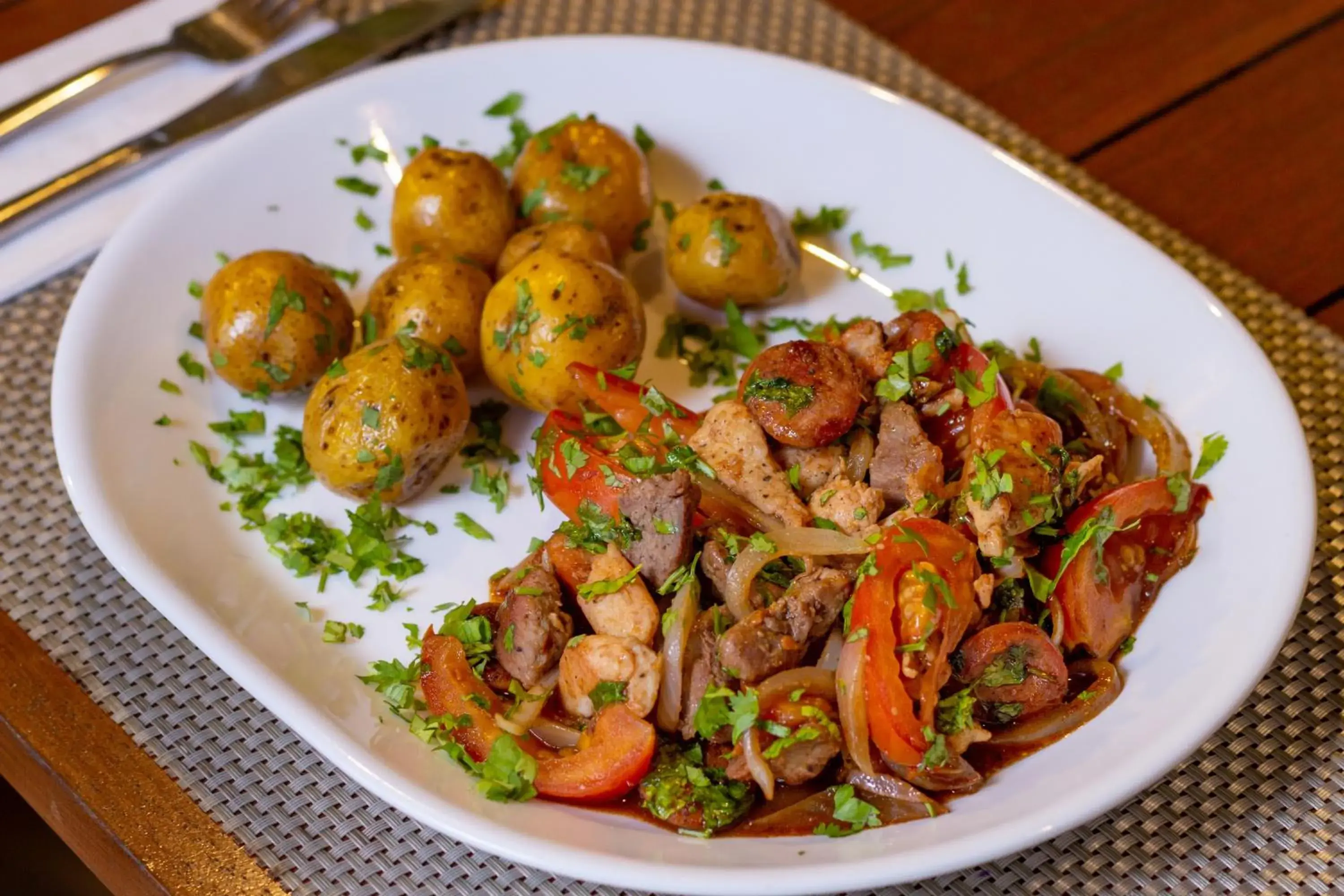 Restaurant/places to eat in Hotel Chiniu Restaurant/places to eat in Hotel Chiniu