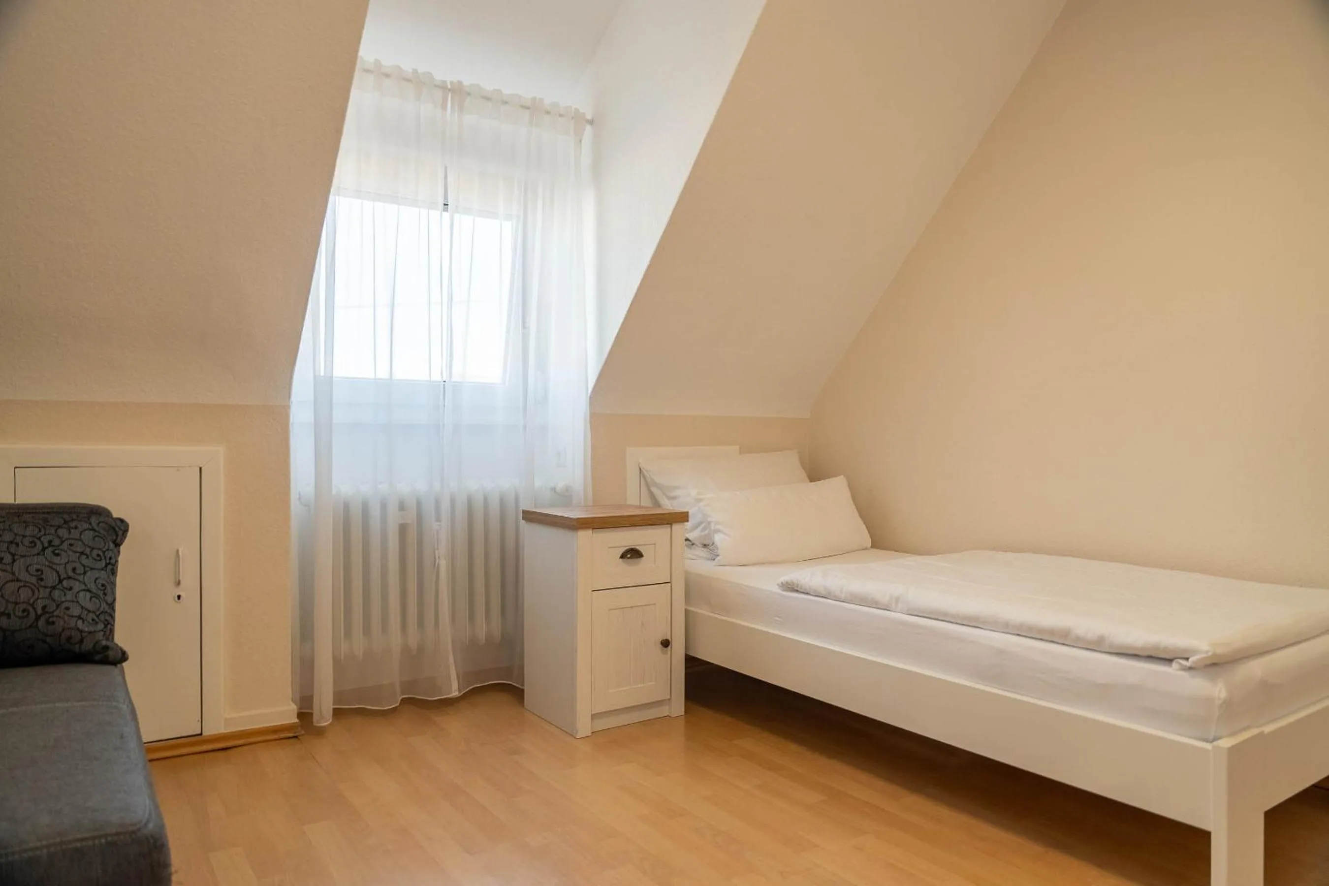Bed in Hotel & Restaurant Zum Reussenstein