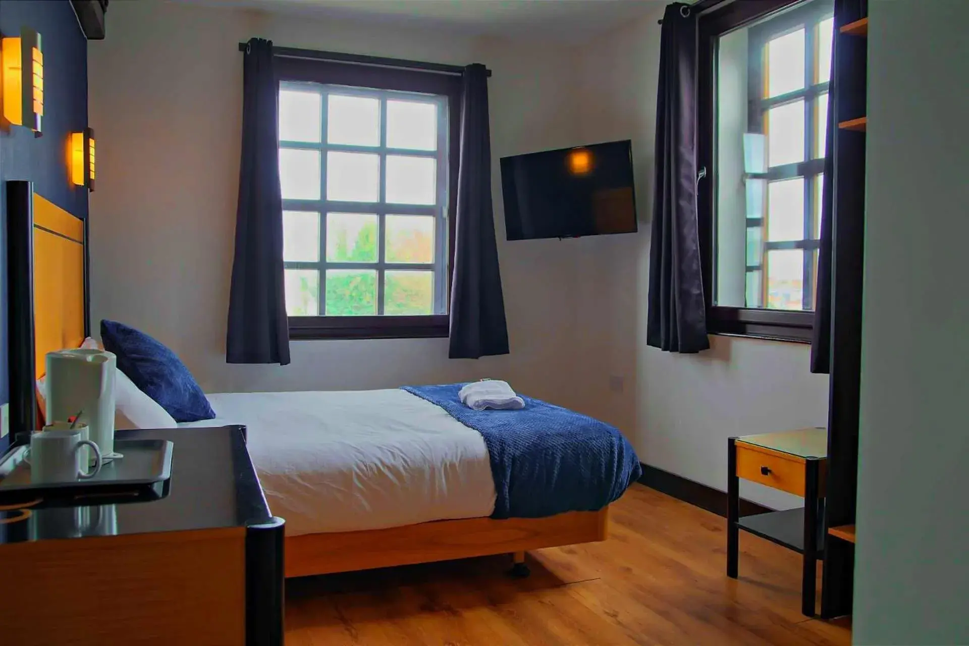 Standard King Room in Cornmill Hotel Standard King Room in Cornmill Hotel