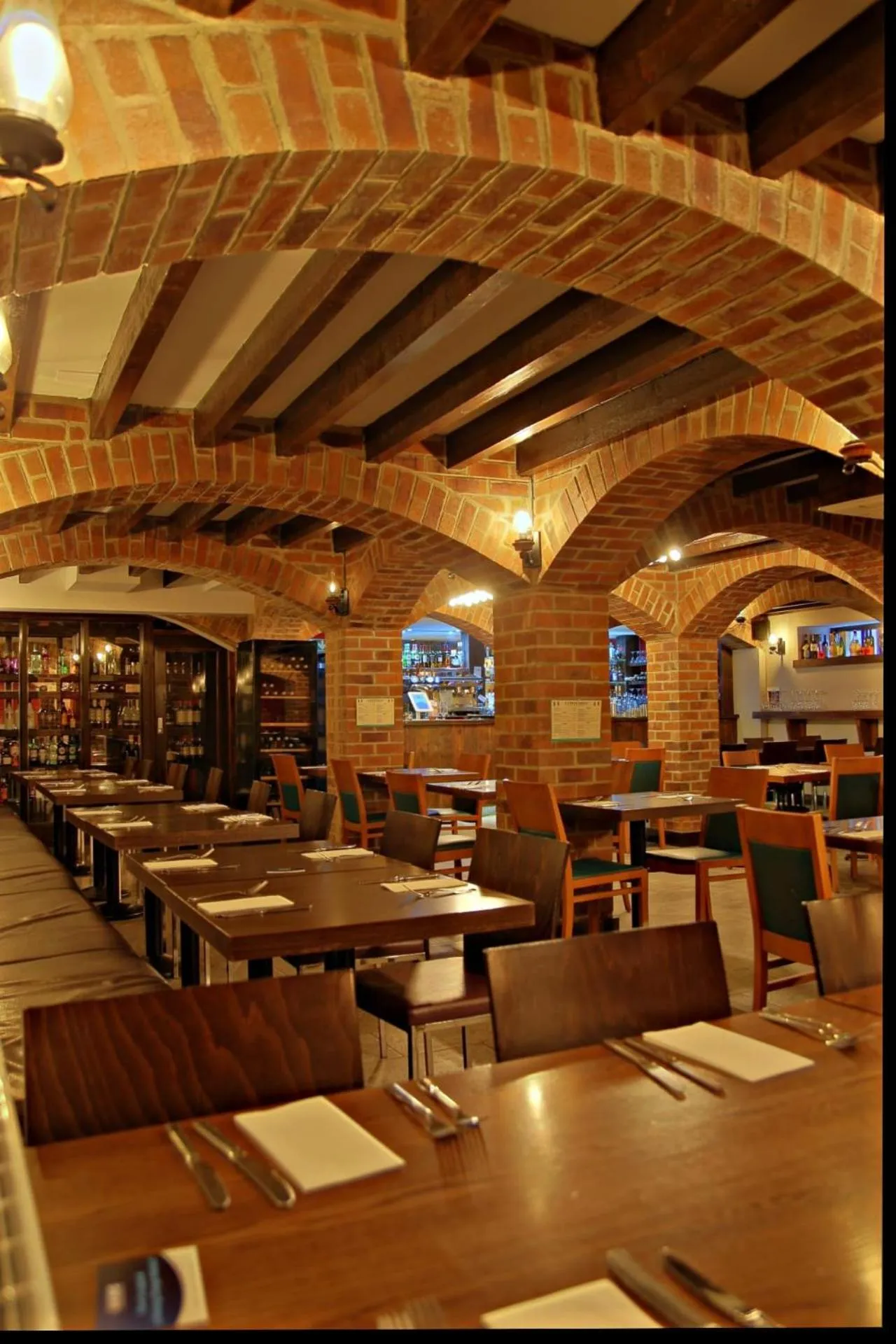 Restaurant/places to eat in Cornmill Hotel