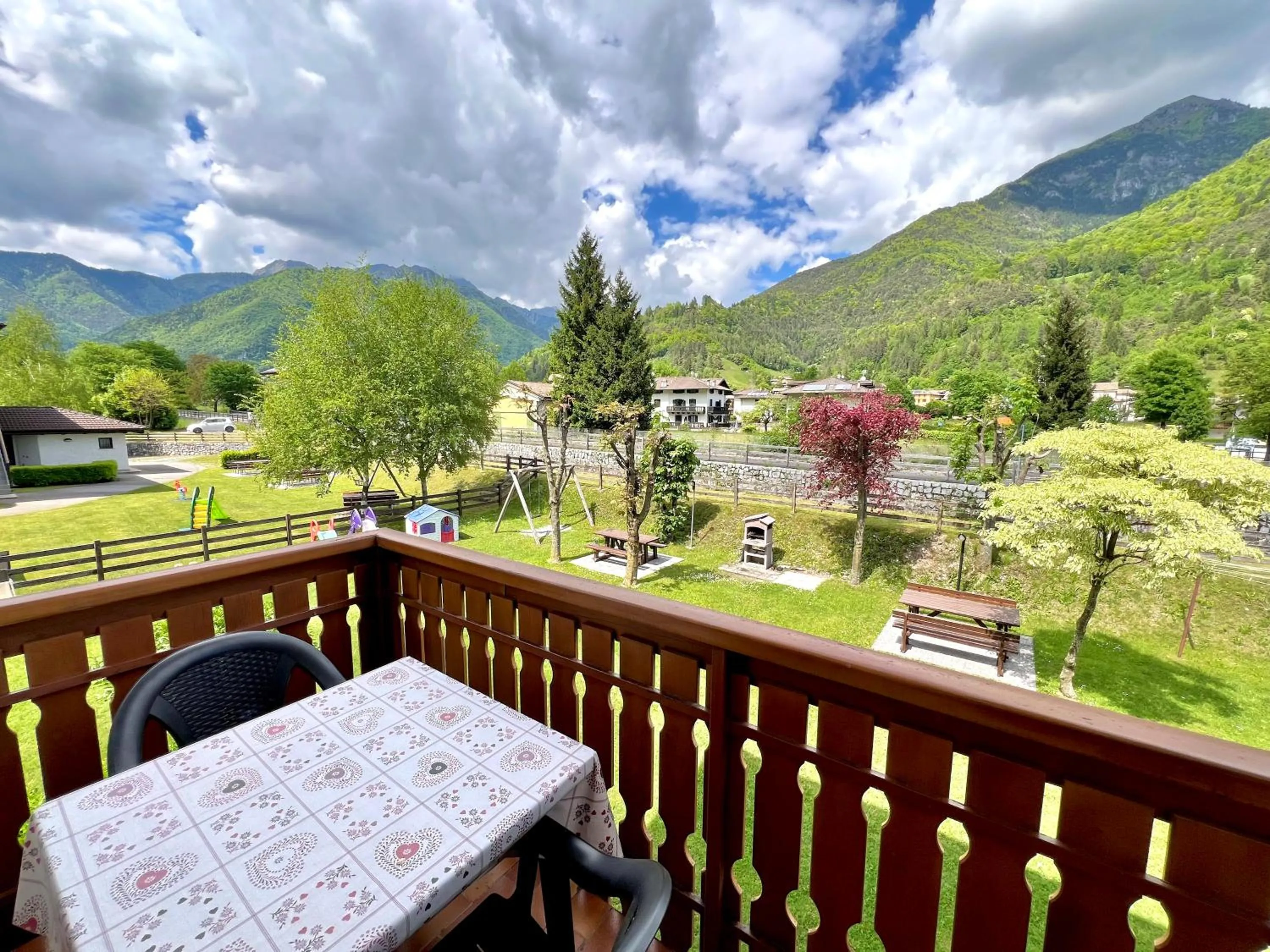 Garden in CROSINA HOLIDAY - Casa Lucia