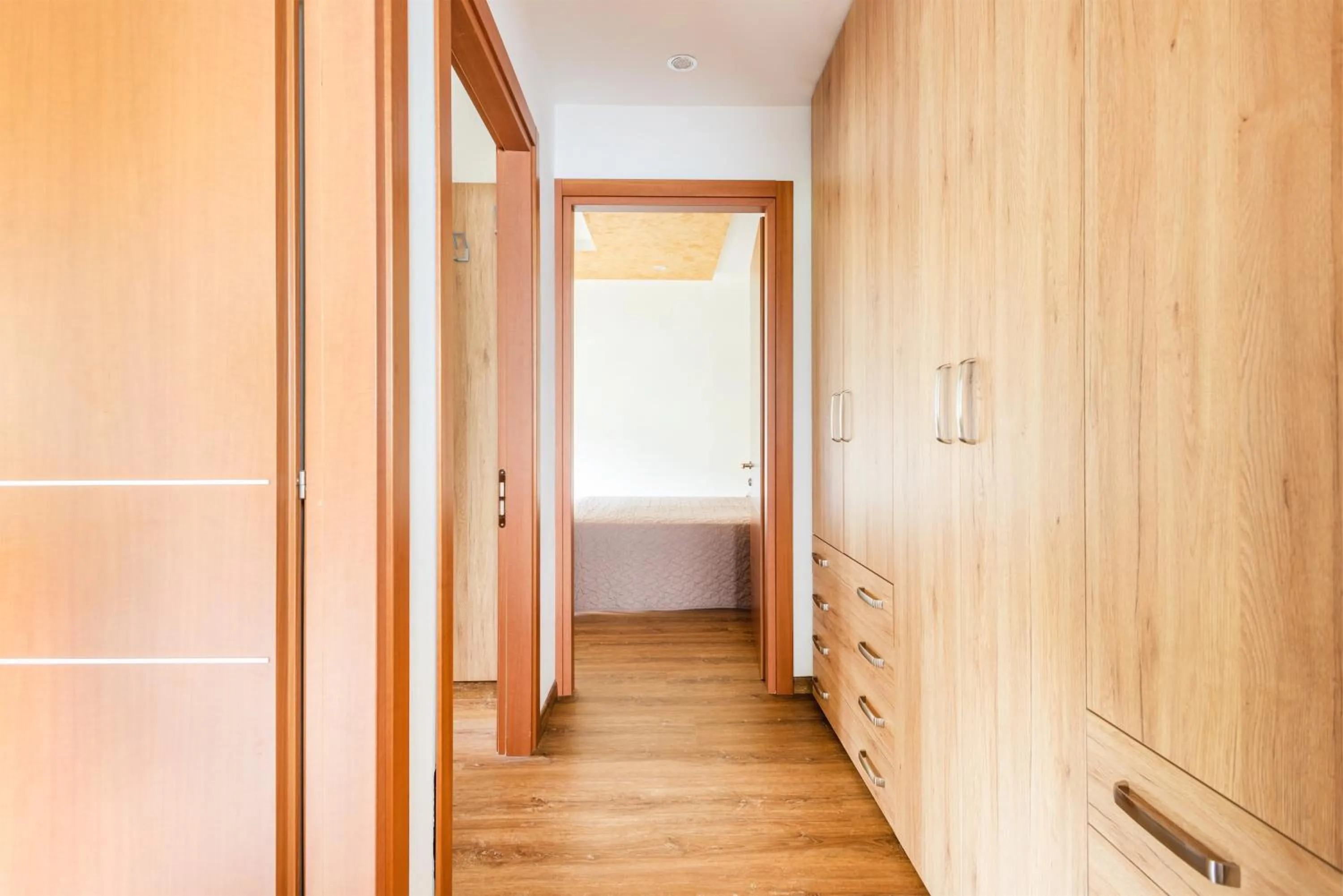 wardrobe in CROSINA HOLIDAY - Casa Lucia