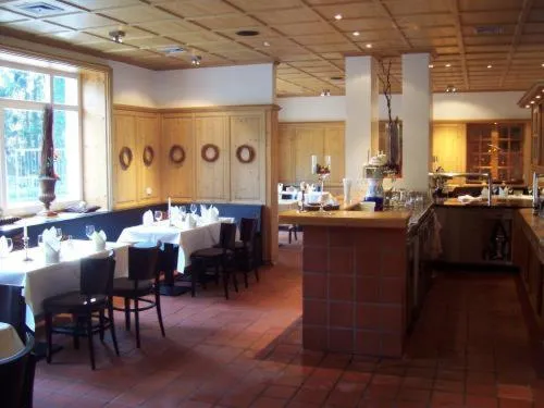 Restaurant/places to eat in Akzent Hotel Deutsche Eiche