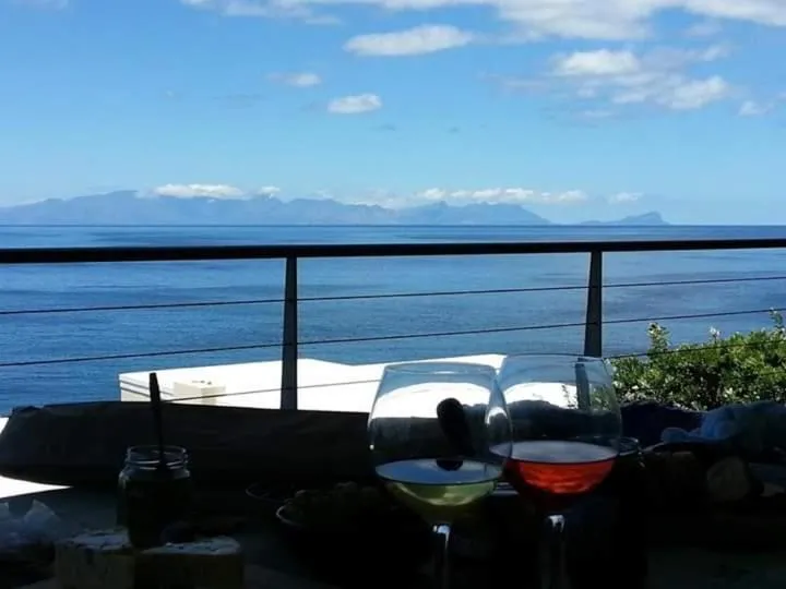 Quarterdeck Holiday Apartment