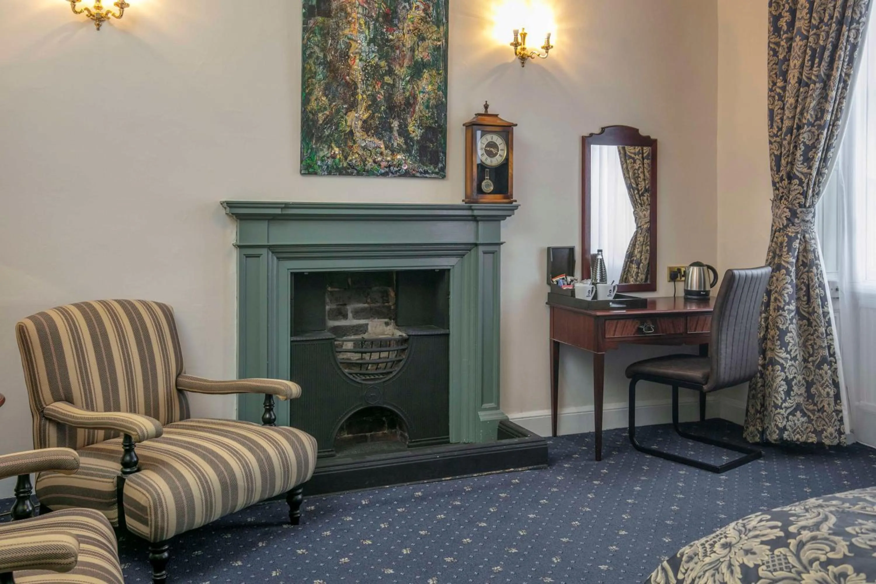 Bedroom in Best Western Forest and Vale Hotel
