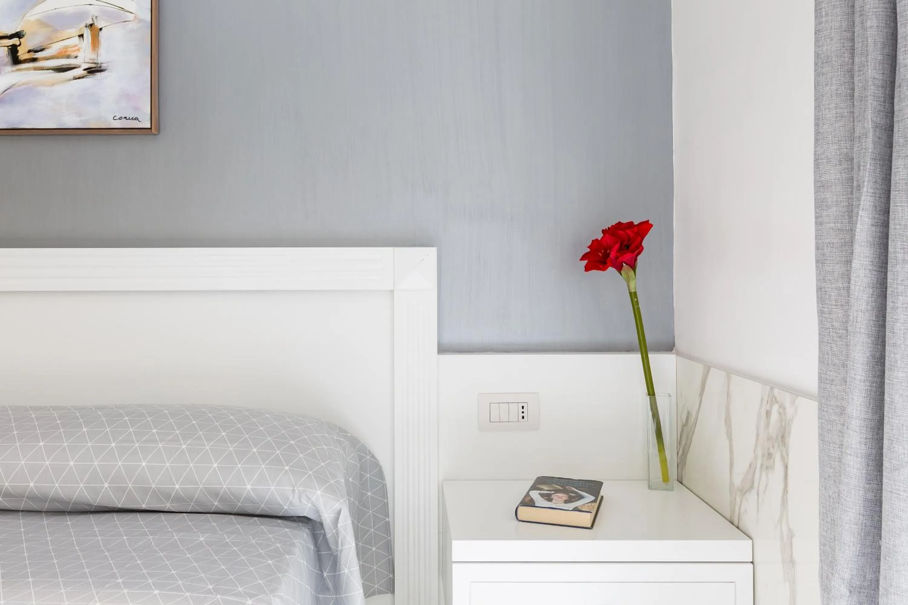 Decorative detail, Bed in Little Aurelius