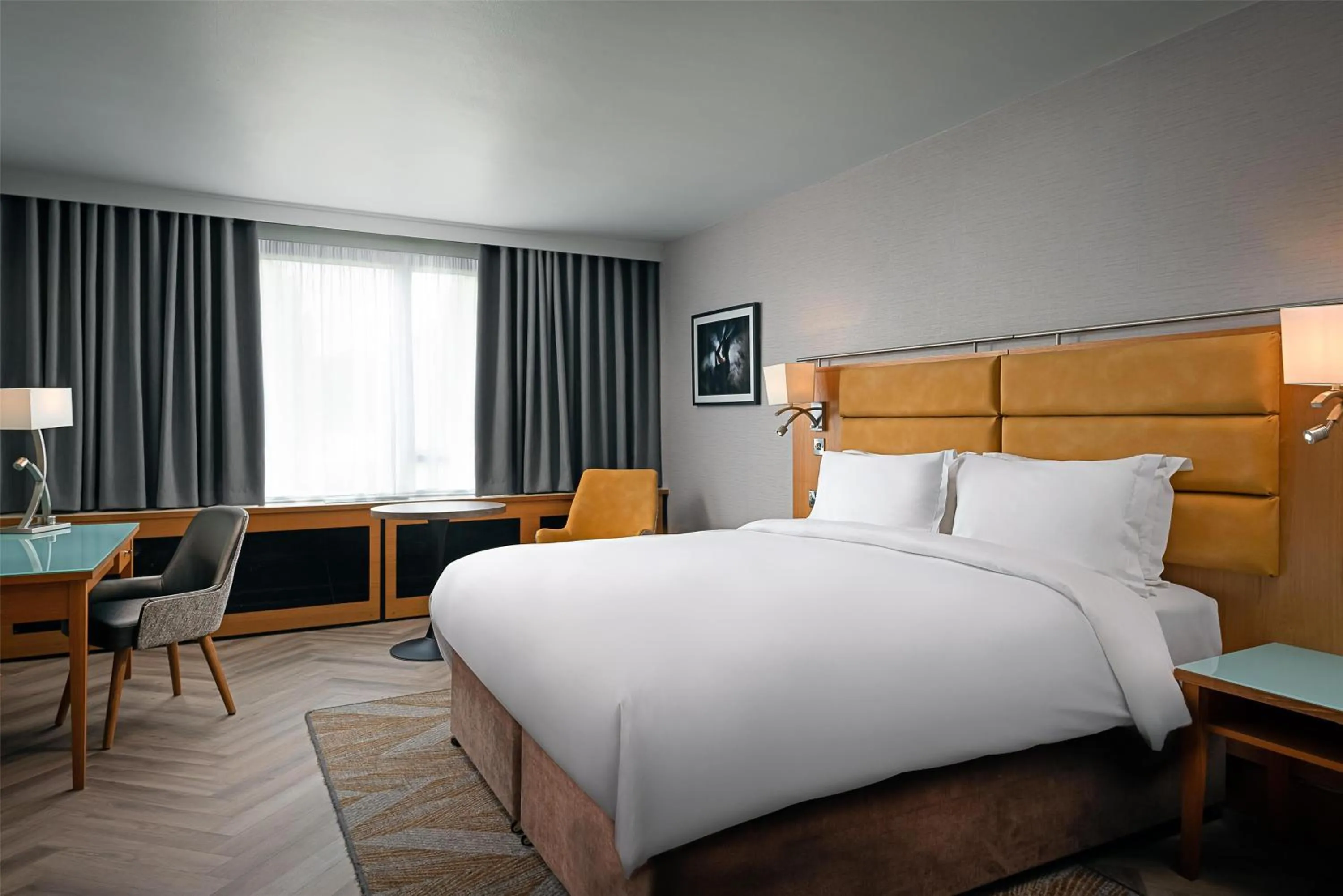 Bedroom, Bed in Radisson BLU Hotel and Spa, Limerick