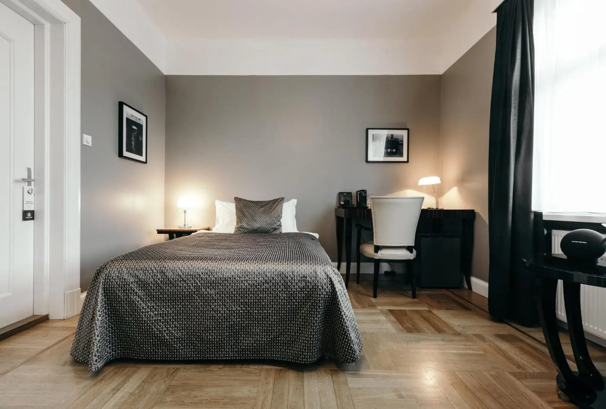 Standard Single Room in Hotel Borg by Keahotels Standard Single Room in Hotel Borg by Keahotels