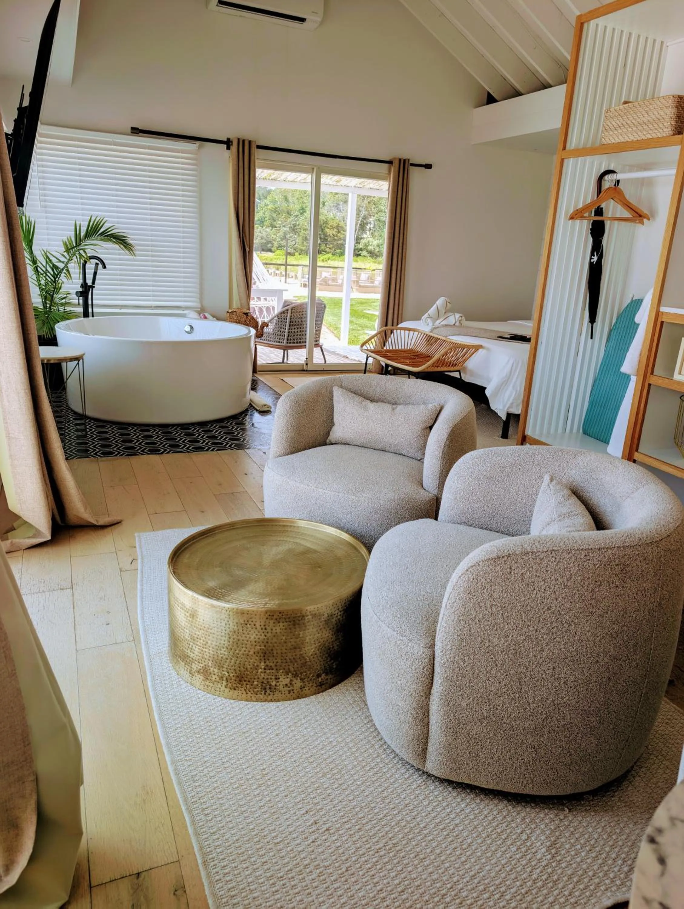 Aqua by American Beech - Adults Only