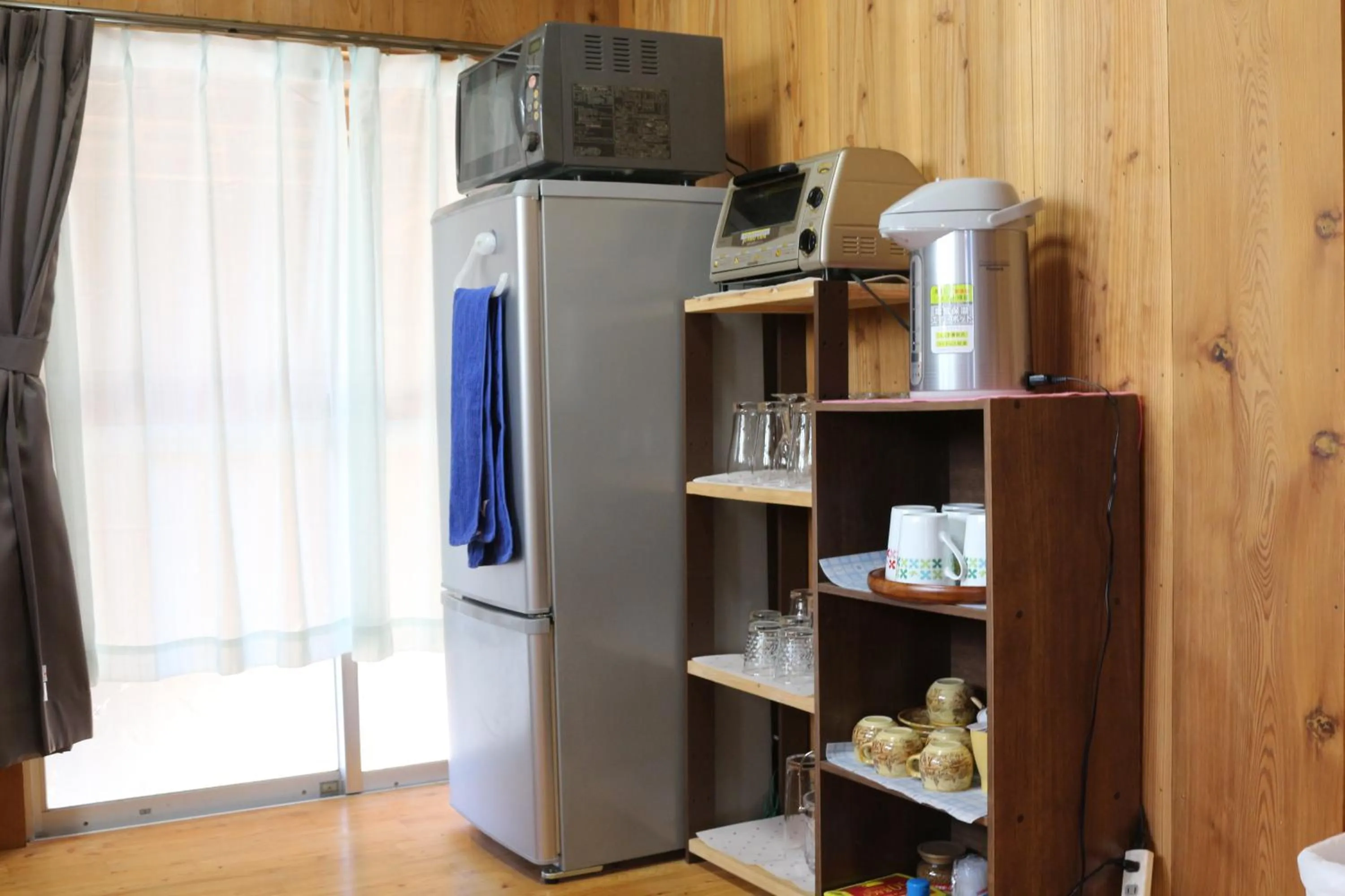 Kitchen or kitchenette in Cottage Yakusugi House