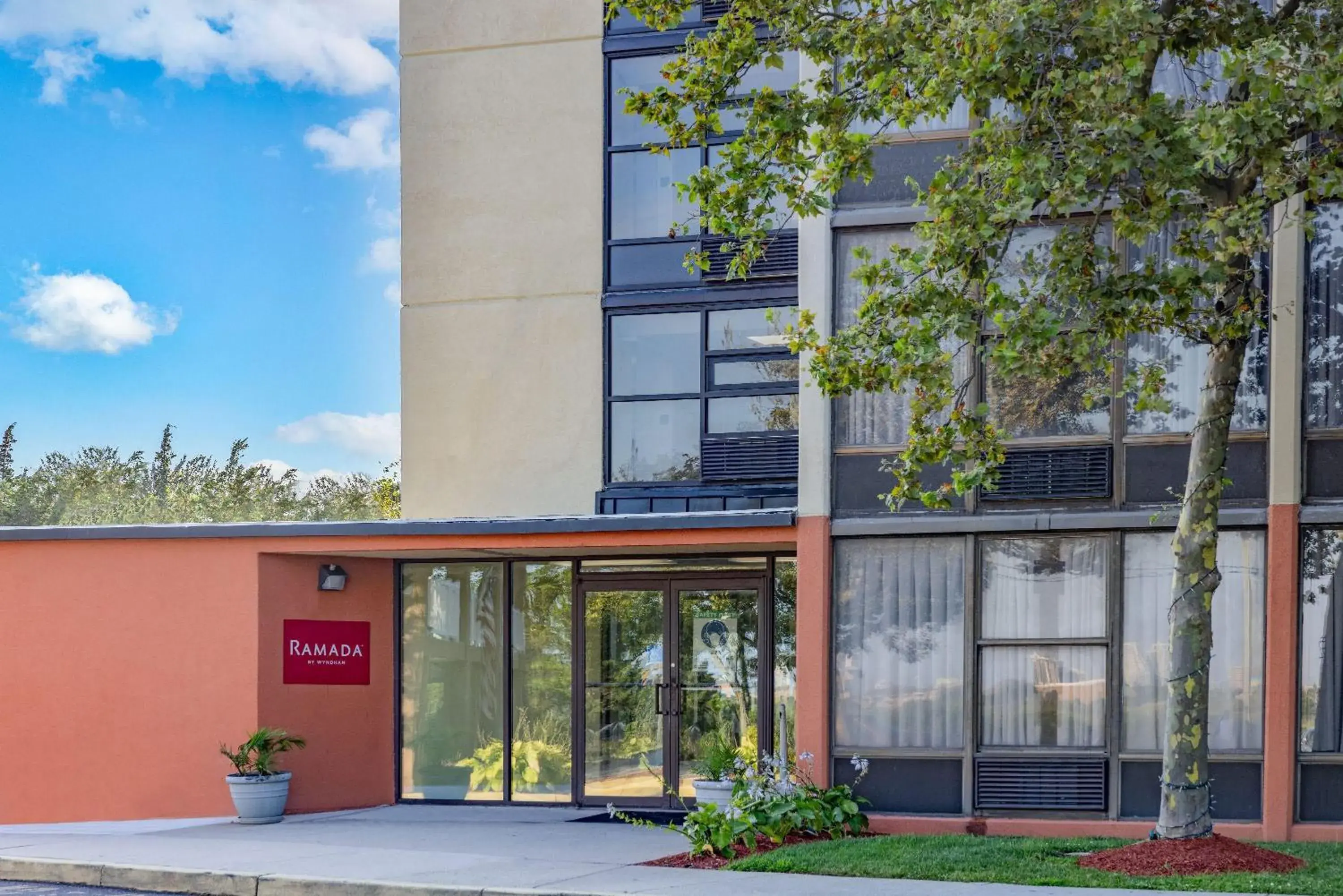 Property building in Ramada by Wyndham West Atlantic City Property building in Ramada by Wyndham West Atlantic City