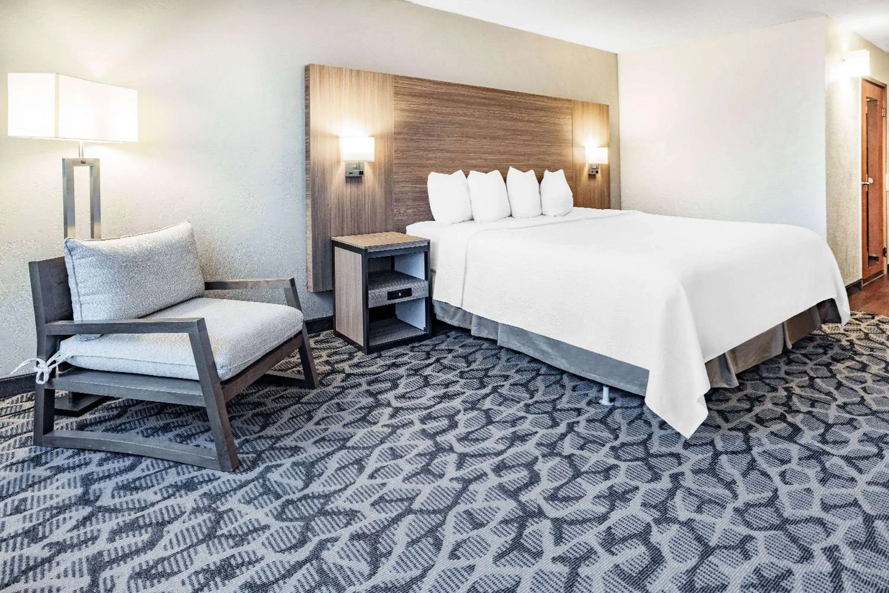 King Room with Interior Hall - Non-Smoking in Ramada by Wyndham West Atlantic City King Room with Interior Hall - Non-Smoking in Ramada by Wyndham West Atlantic City