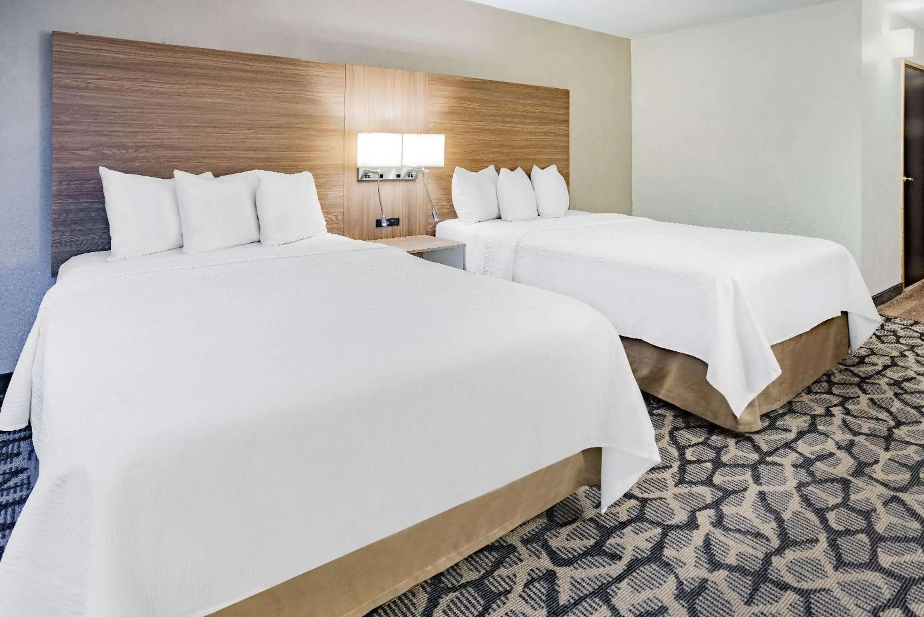 Photo of the whole room, Bed in Ramada by Wyndham West Atlantic City Photo of the whole room, Bed in Ramada by Wyndham West Atlantic City