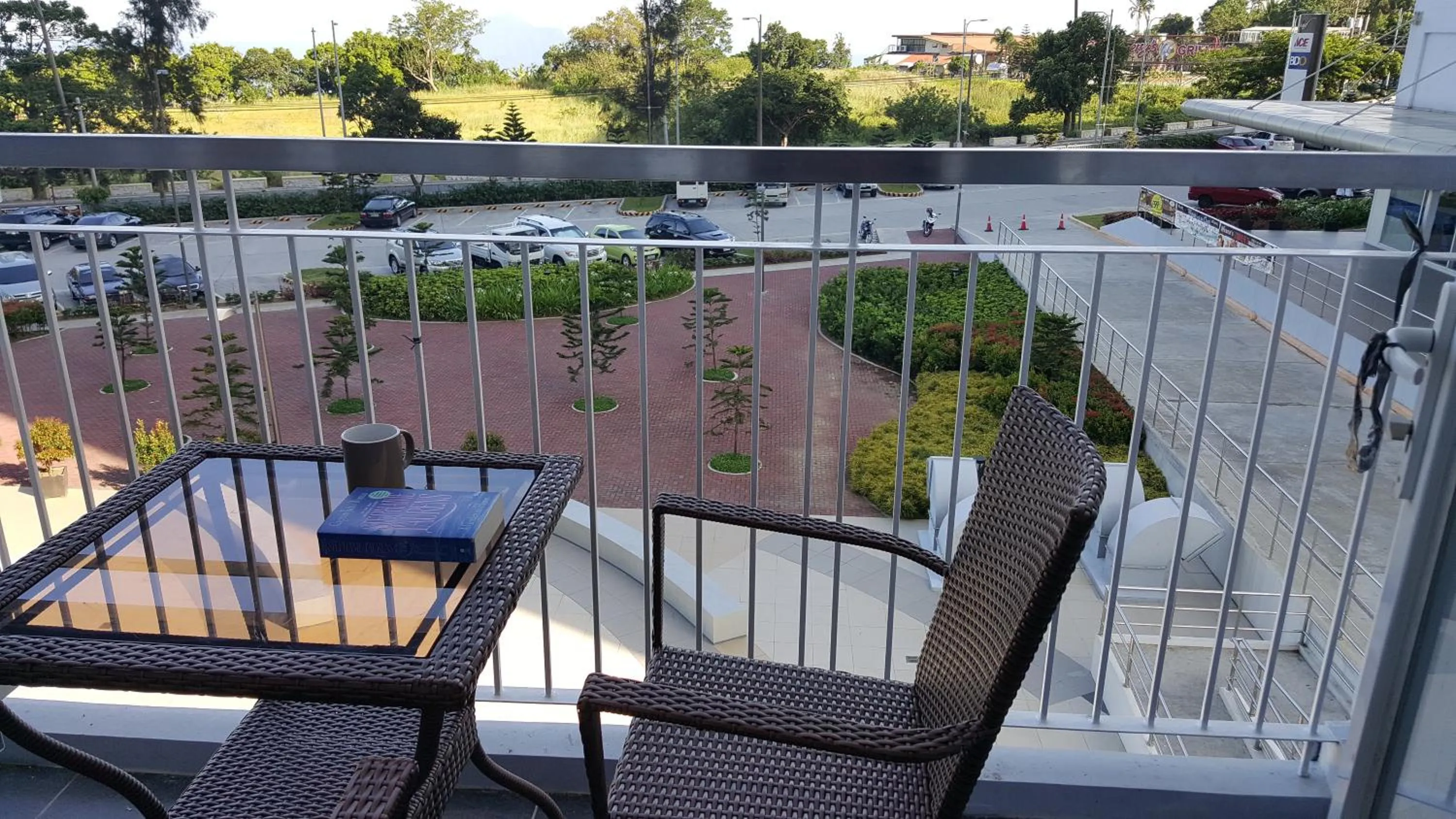Balcony/Terrace in Relaxing Wind