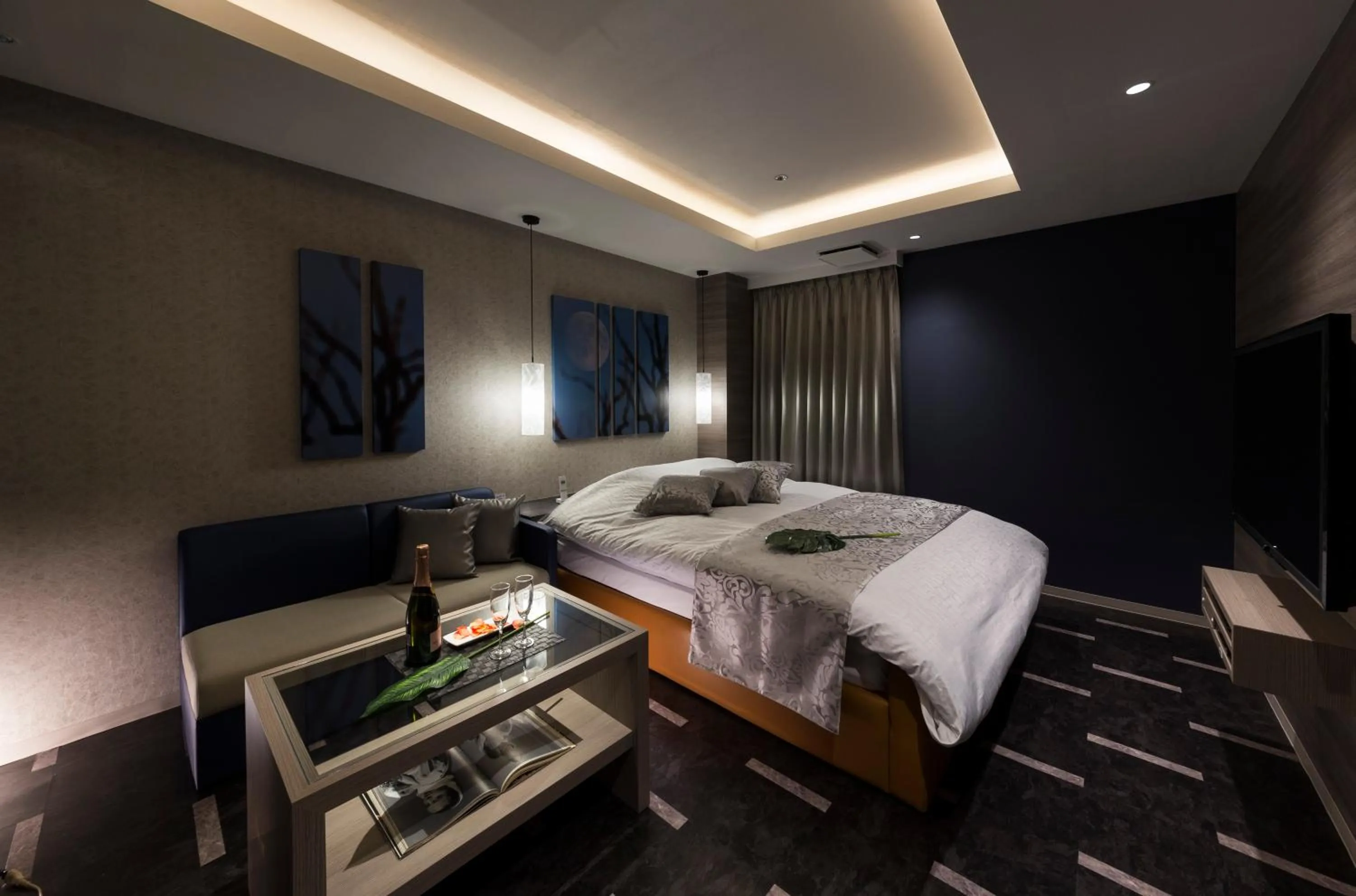 Photo of the whole room, Bed in Hotel Plant Garden Resort (Adult Only)