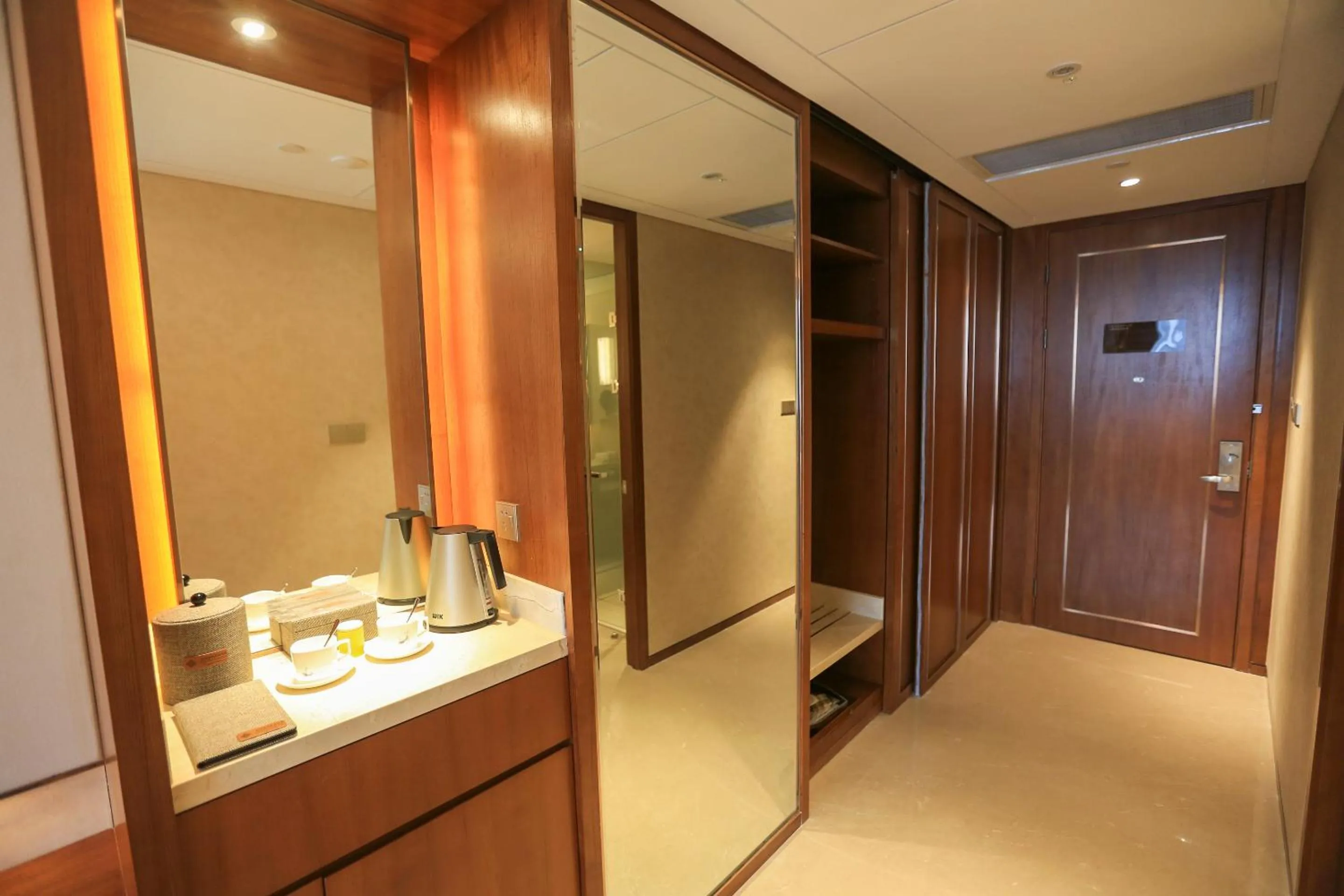 Living room in Jinling Shihu Garden Hotel