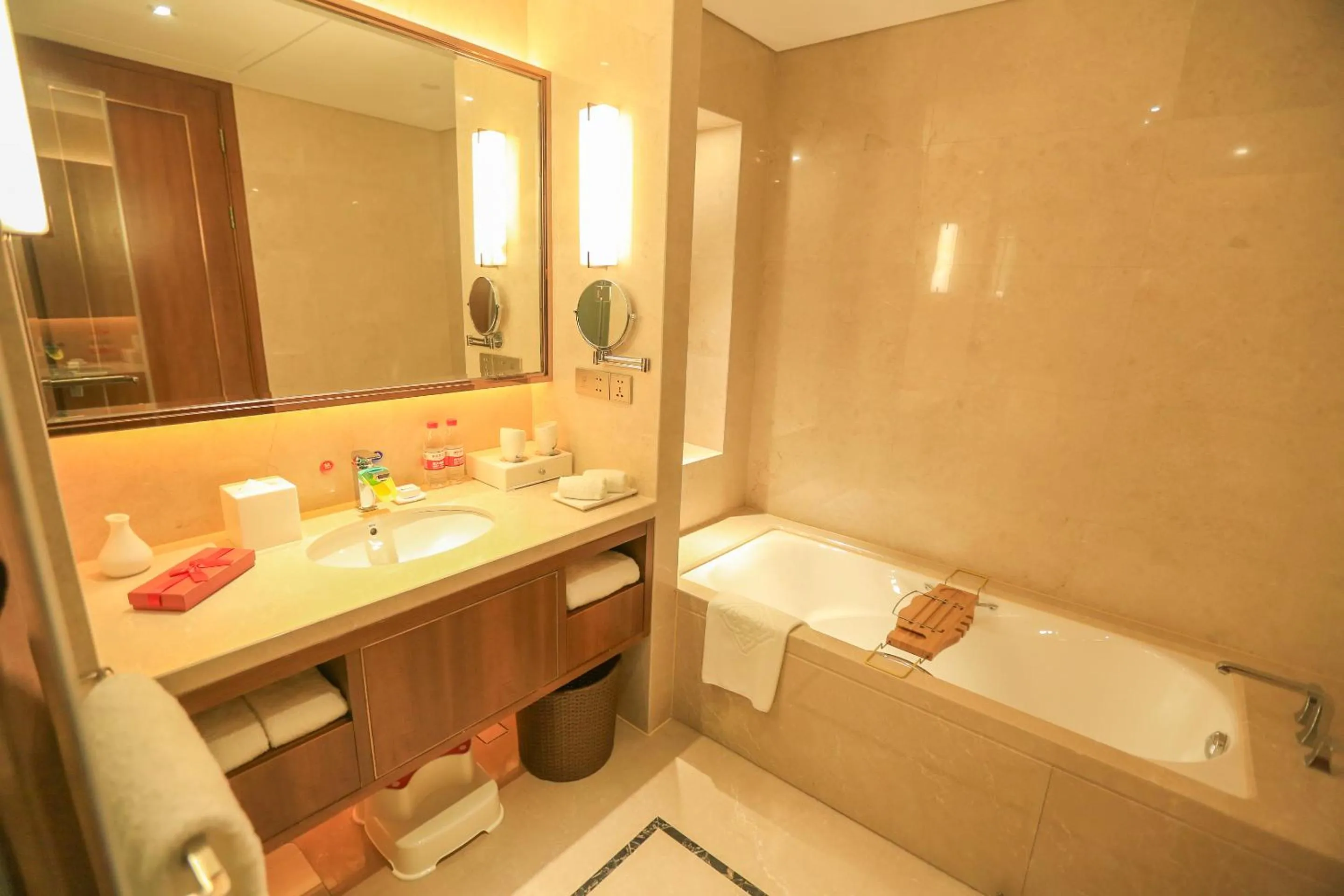 Bathroom in Jinling Shihu Garden Hotel