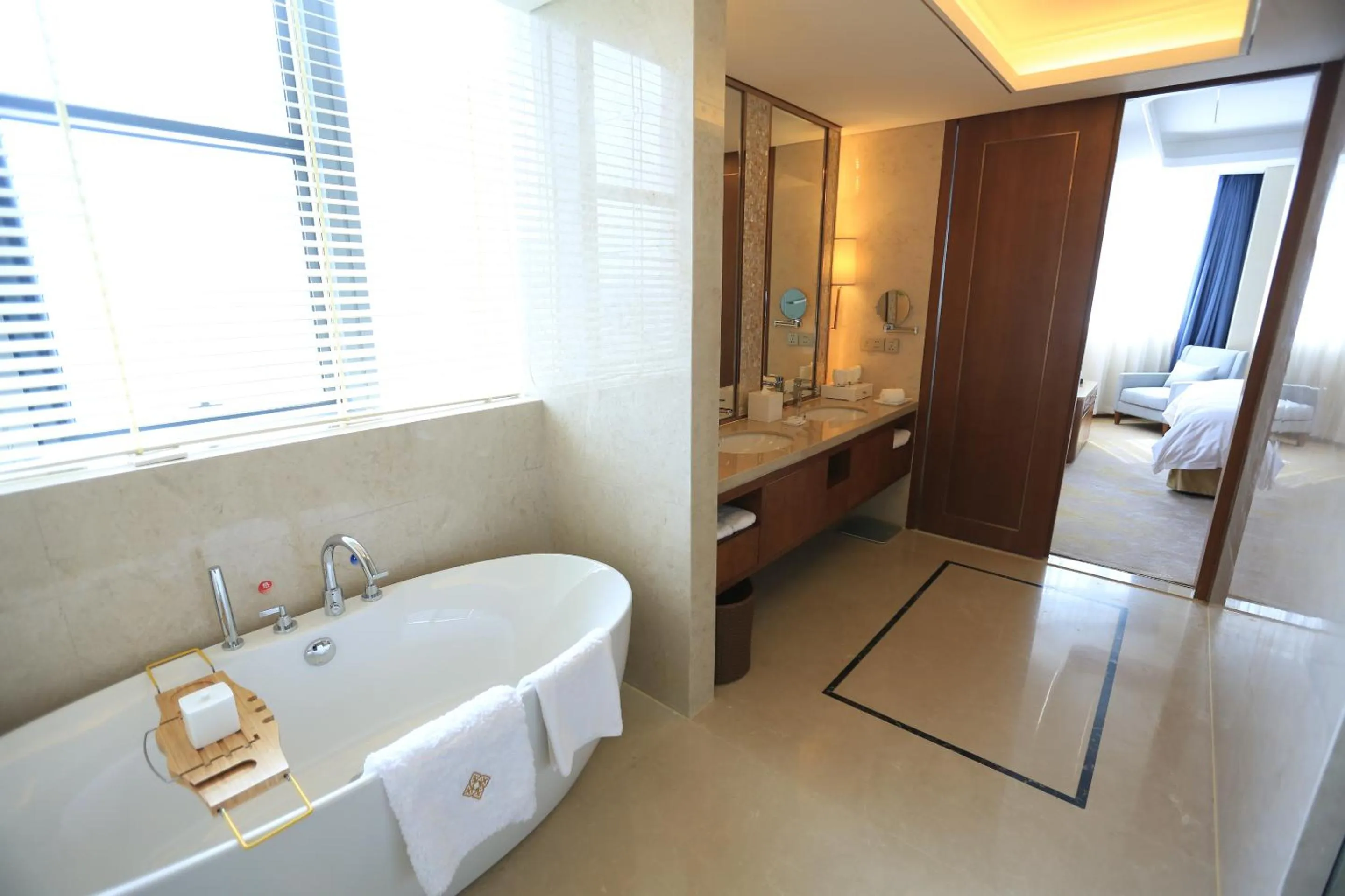 Bathroom in Jinling Shihu Garden Hotel