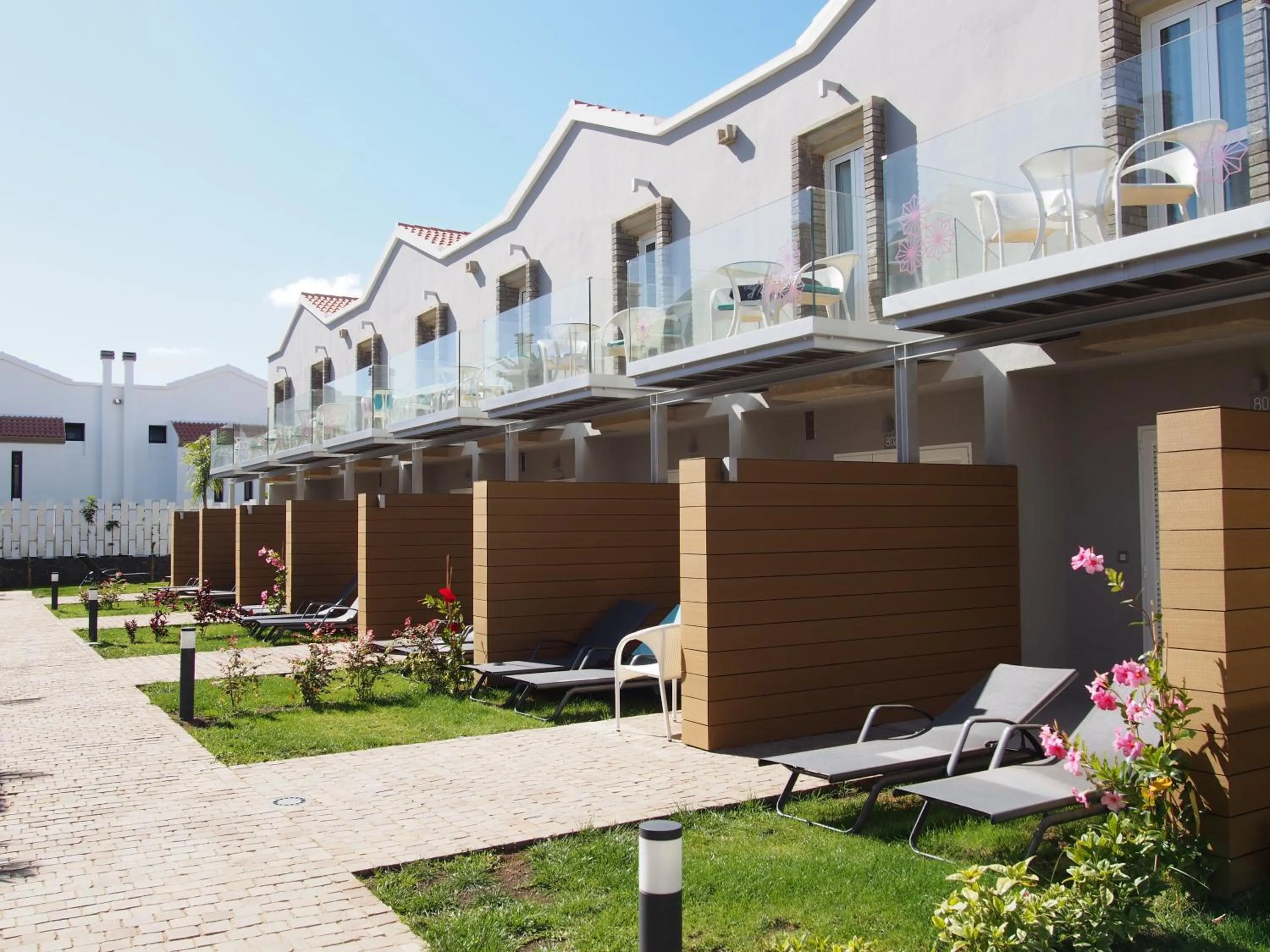 Facade/entrance in Hotel LIVVO Los Calderones - Adults recommended