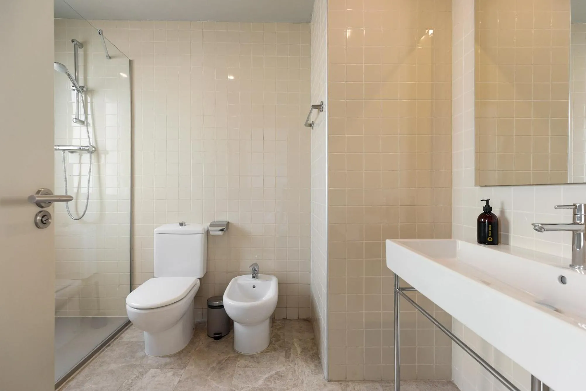Bathroom in Ola Living Merce