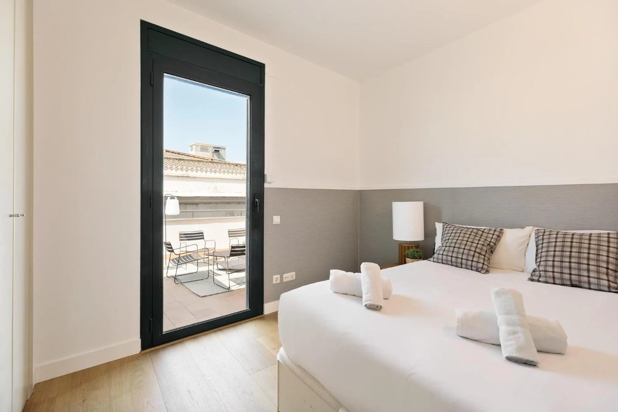 Bed in Ola Living Merce