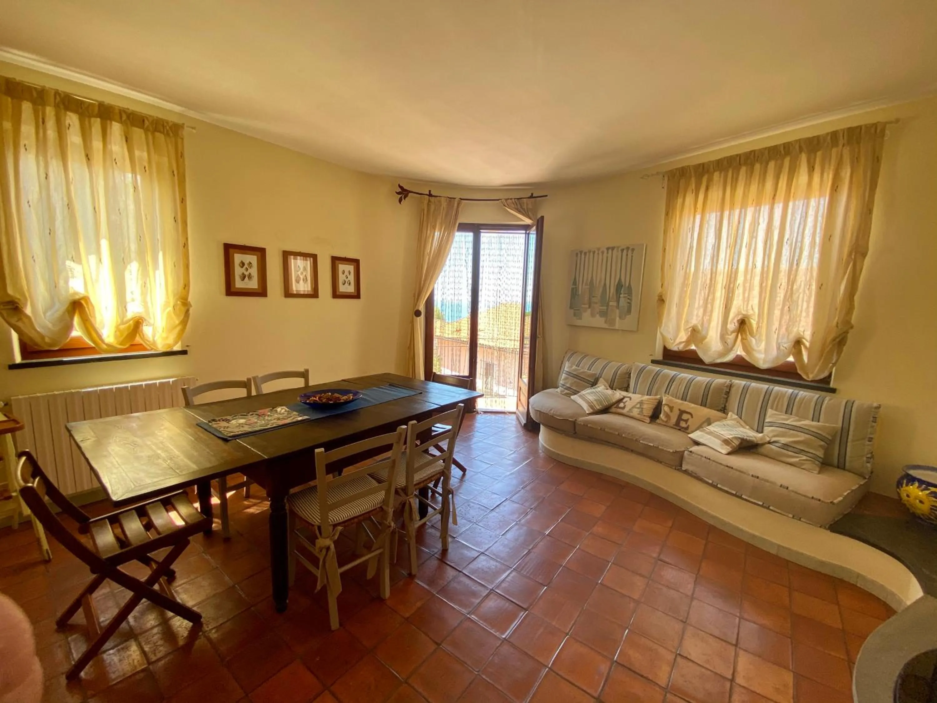 Living room in Villa Soprana by Agenzia SolturElba