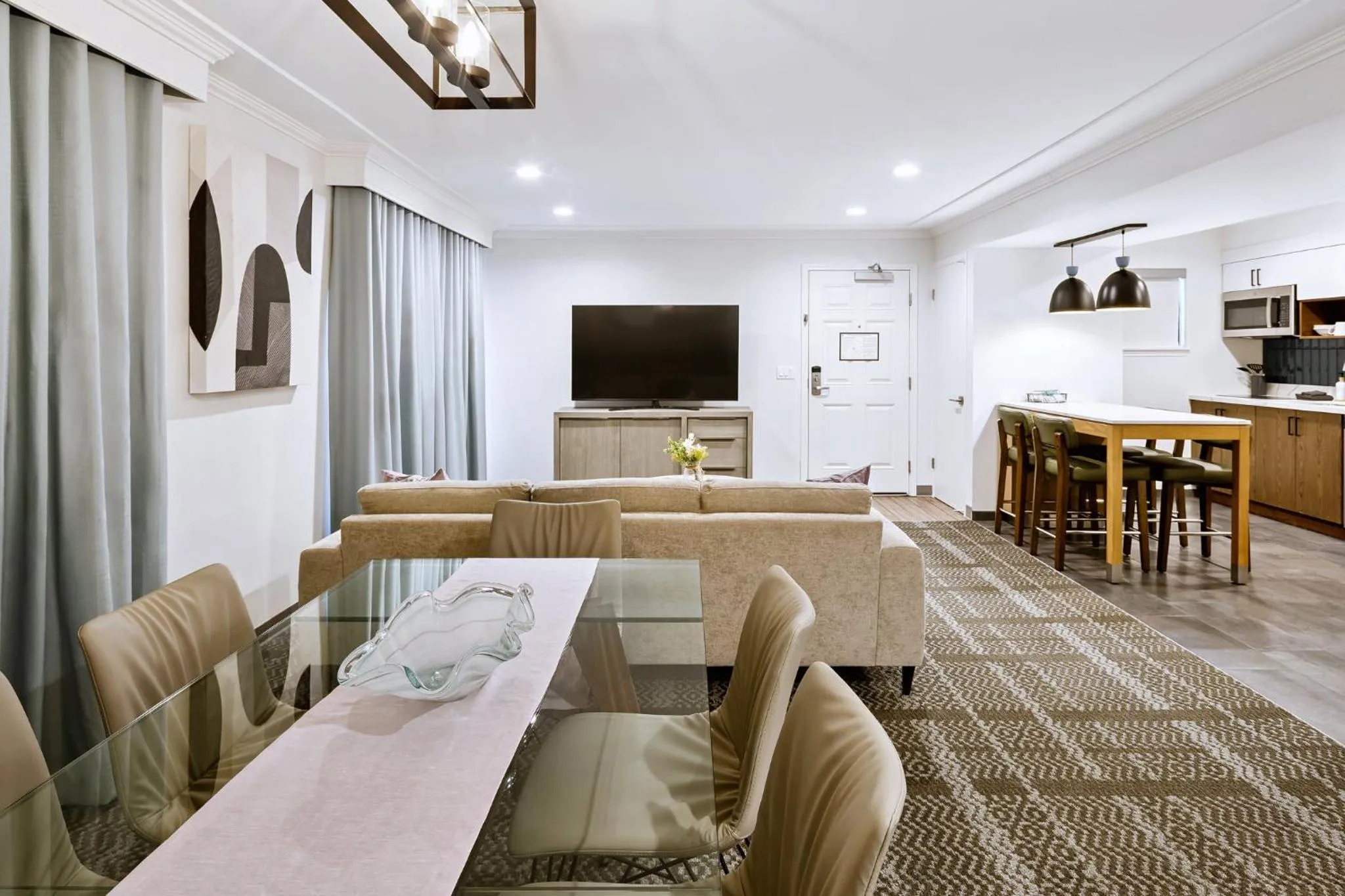 Bedroom in Staybridge Suites Oxnard - River Ridge by IHG