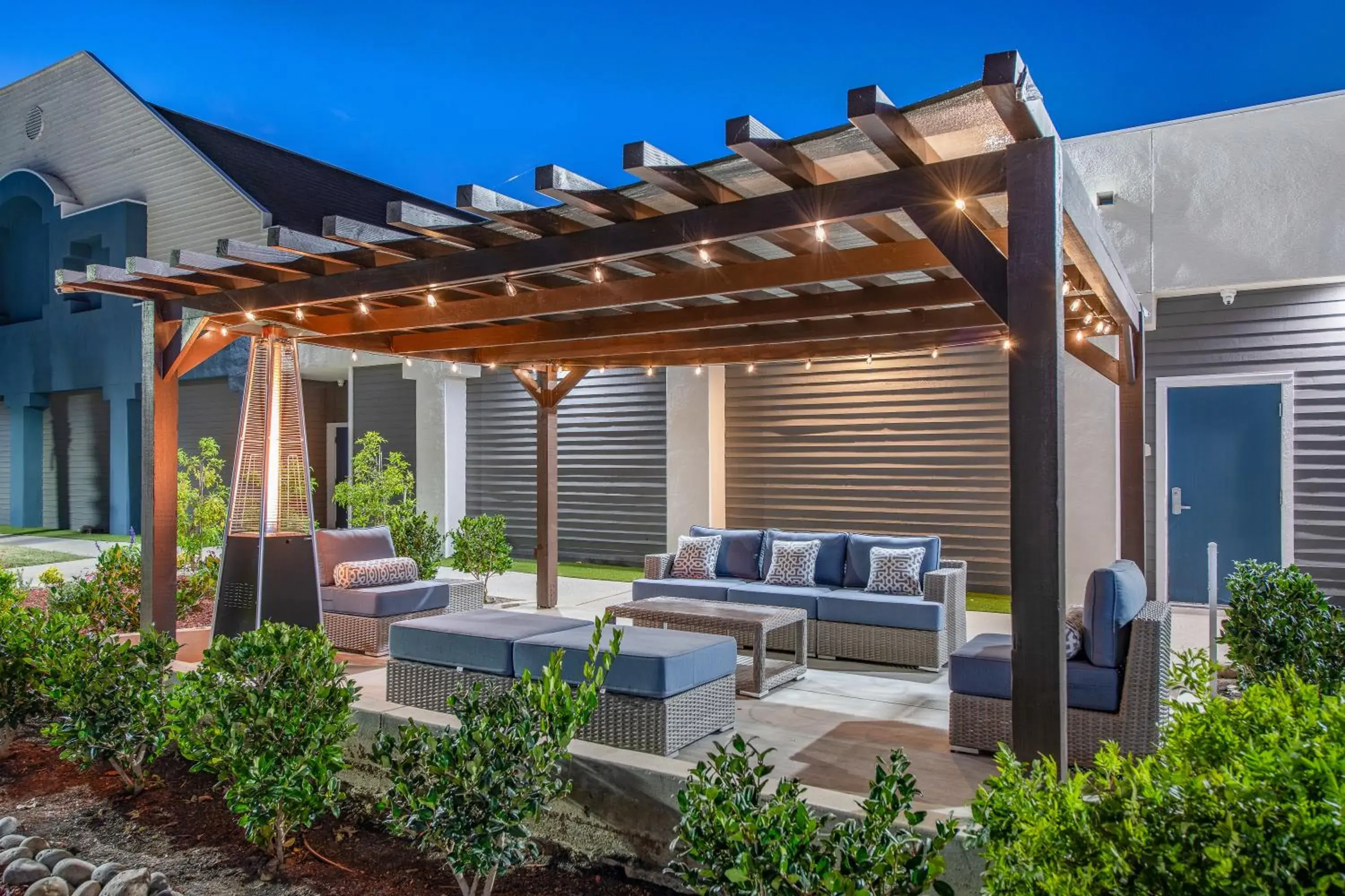 Property building in Staybridge Suites Oxnard - River Ridge by IHG Property building in Staybridge Suites Oxnard - River Ridge by IHG