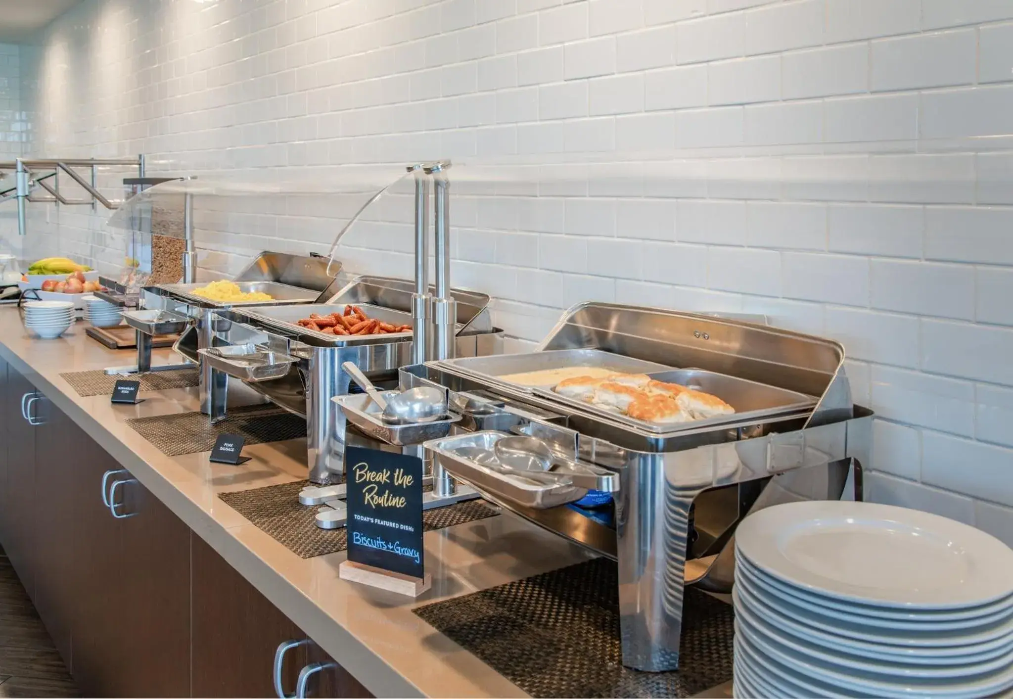 Breakfast in Staybridge Suites Oxnard - River Ridge by IHG Breakfast in Staybridge Suites Oxnard - River Ridge by IHG