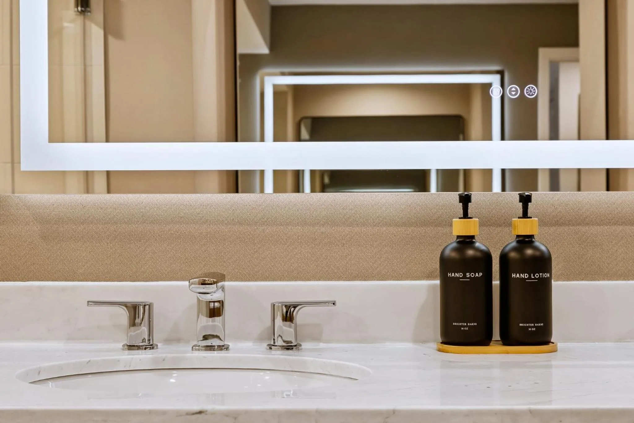 Bathroom in Staybridge Suites Oxnard - River Ridge by IHG