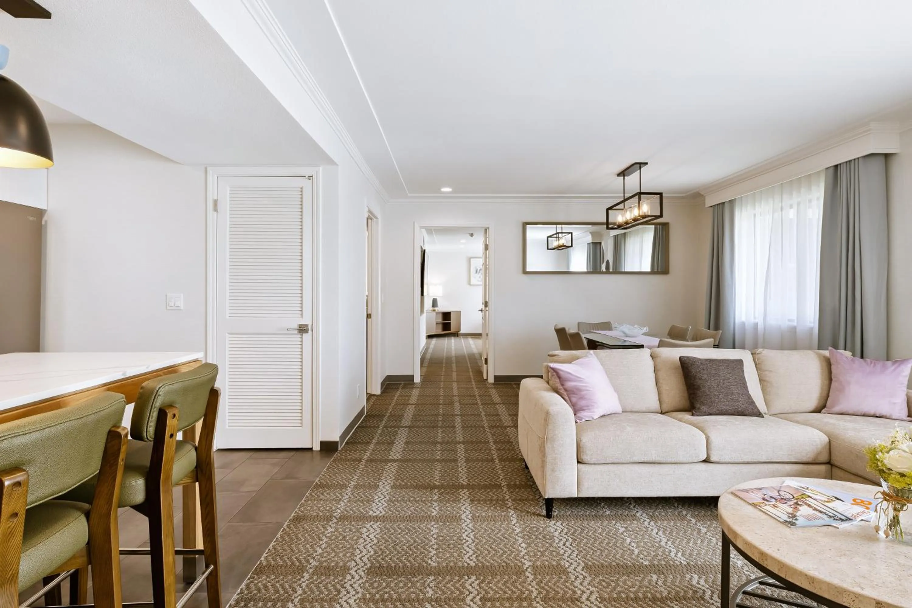 Living room in Staybridge Suites Oxnard - River Ridge by IHG