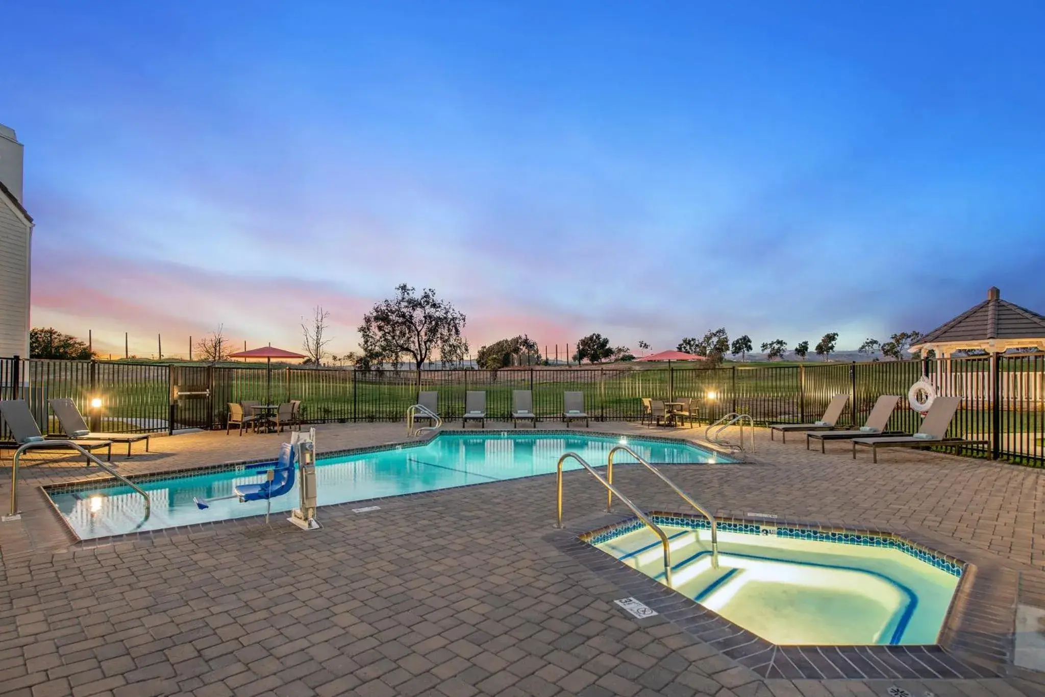 Swimming pool in Staybridge Suites Oxnard - River Ridge by IHG Swimming pool in Staybridge Suites Oxnard - River Ridge by IHG