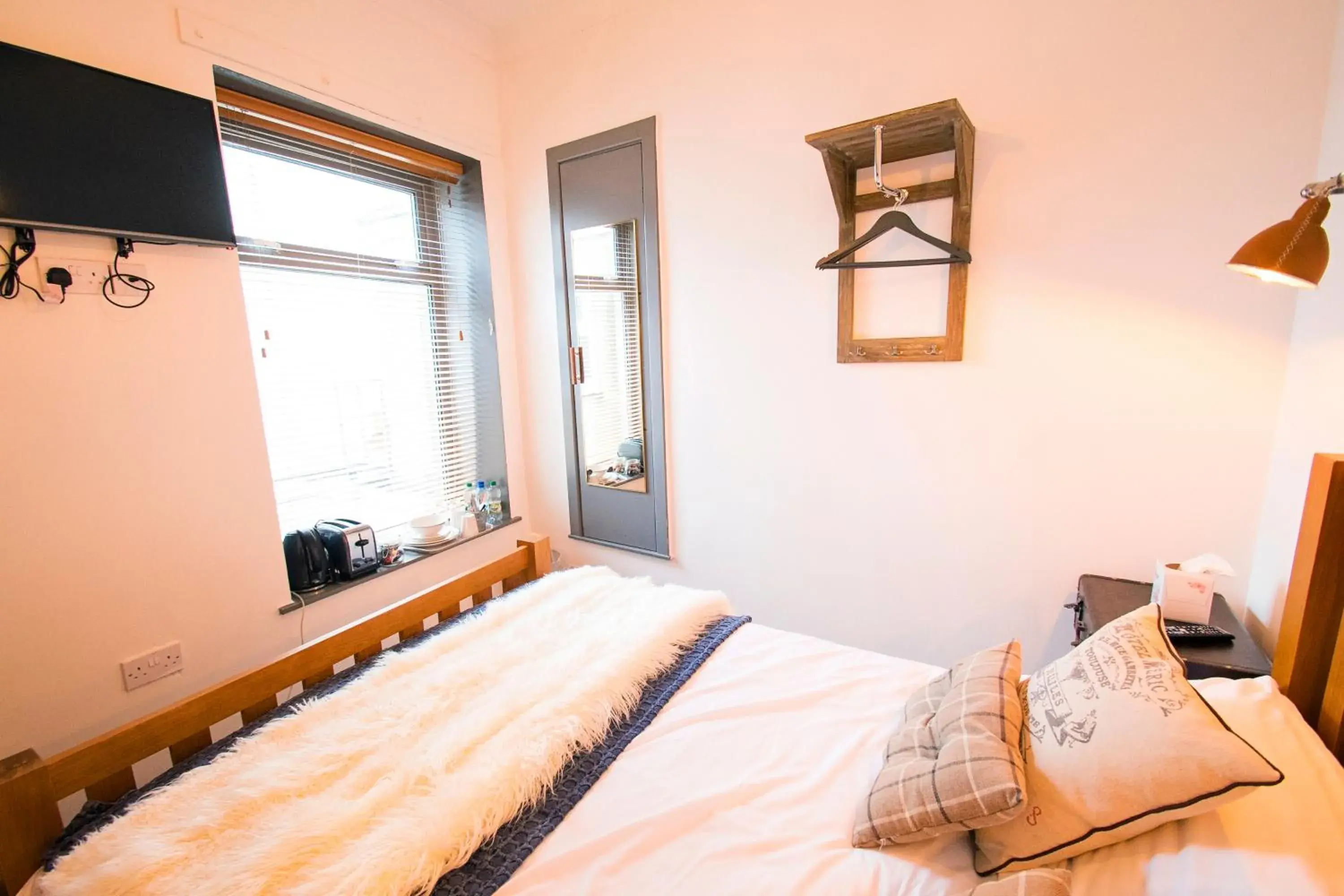 Small Double Room with External Private Bathroom in Nik The Greek Small Double Room with External Private Bathroom in Nik The Greek